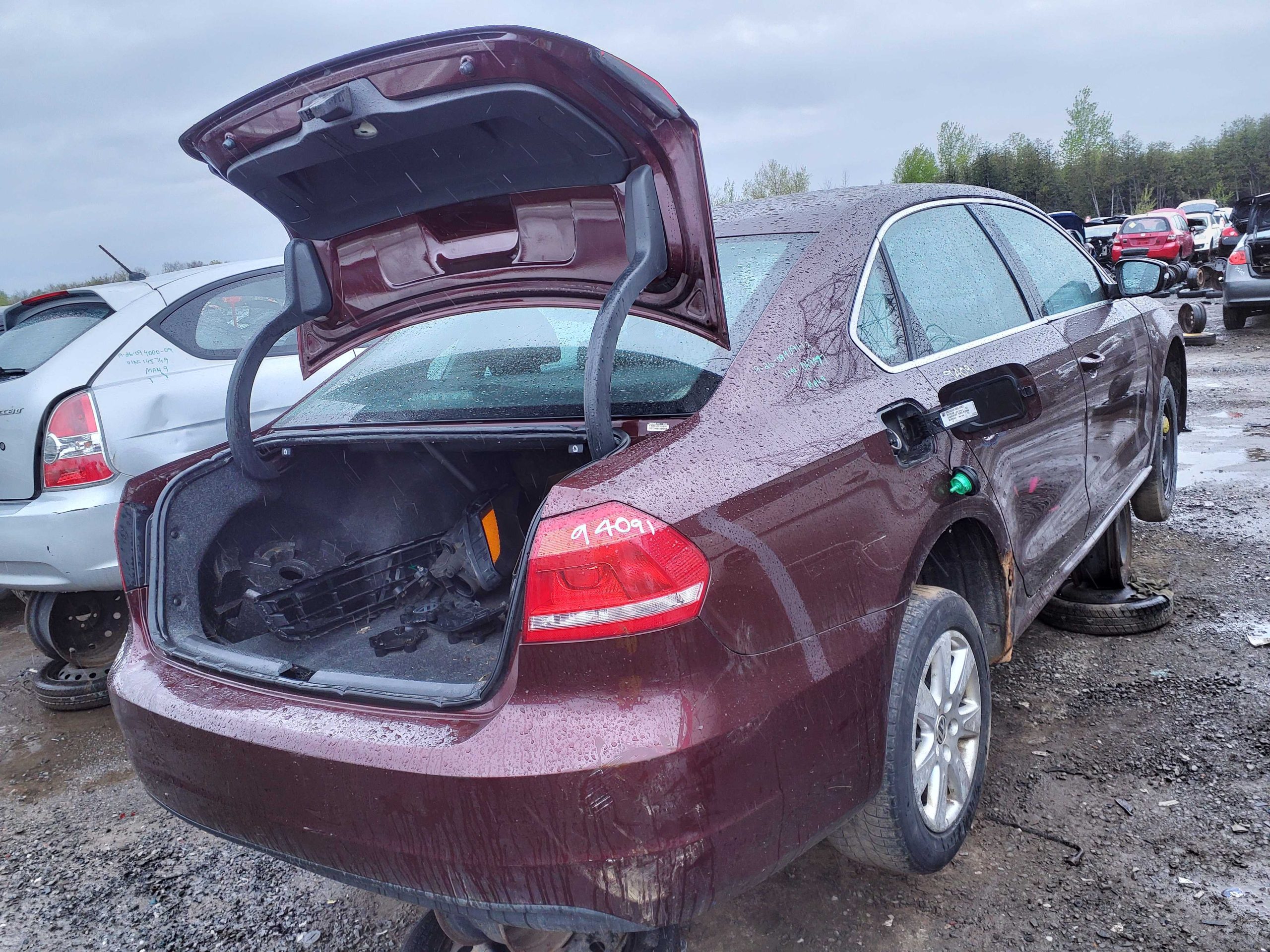 VOLKSWAGEN PASSAT 2013