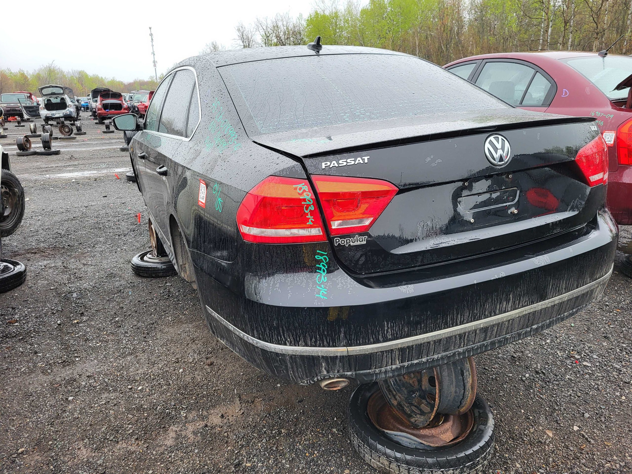 VOLKSWAGEN PASSAT 2014