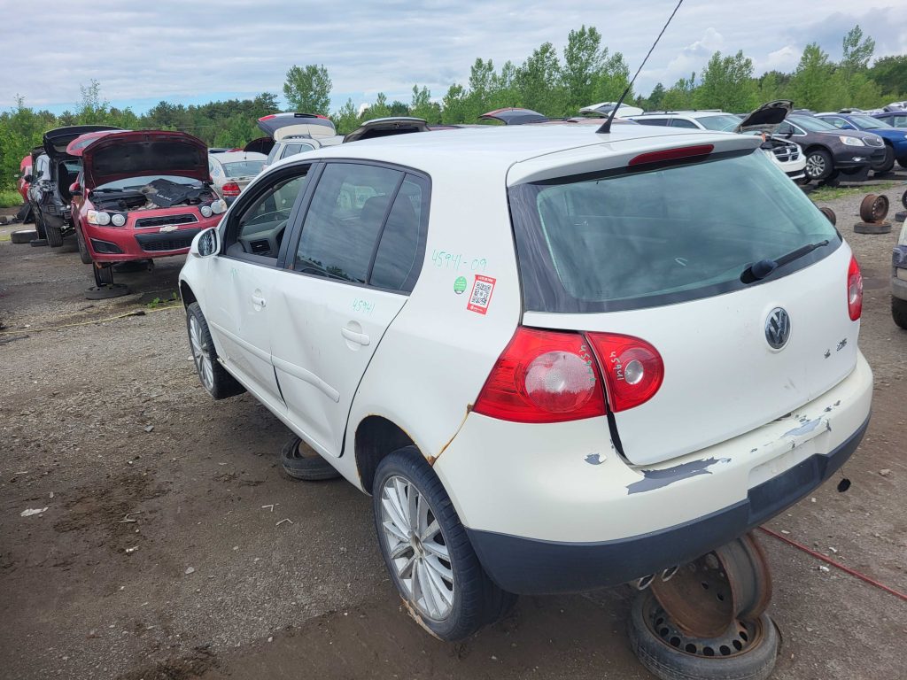 VOLKSWAGEN RABBIT 2009