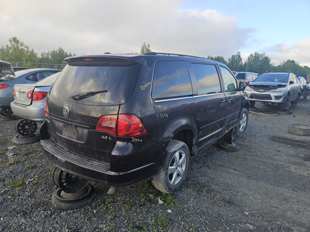 VOLKSWAGEN ROUTAN 2010