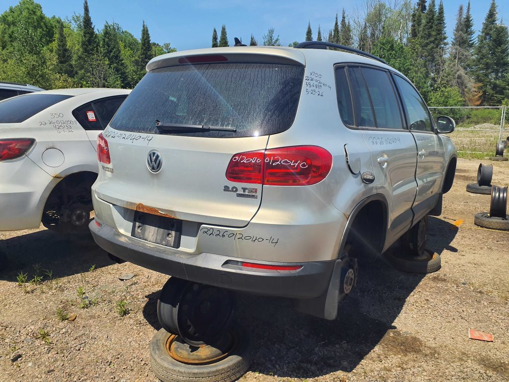 VOLKSWAGEN TIGUAN 2014