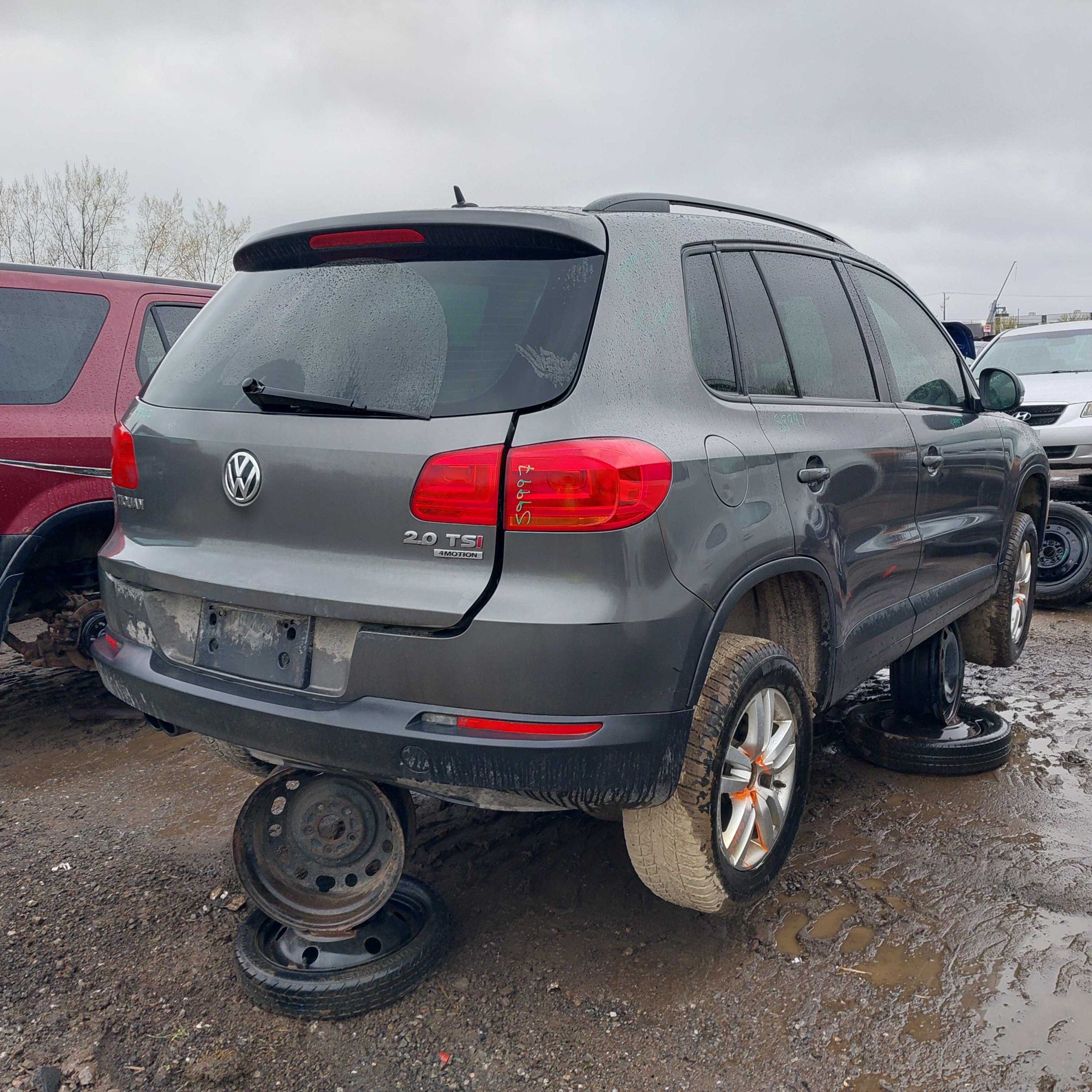 VOLKSWAGEN TIGUAN 2014