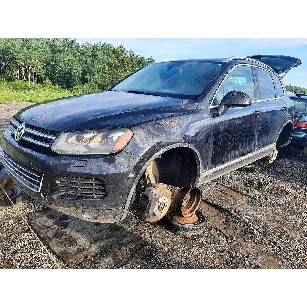 VOLKSWAGEN TOUAREG 2013