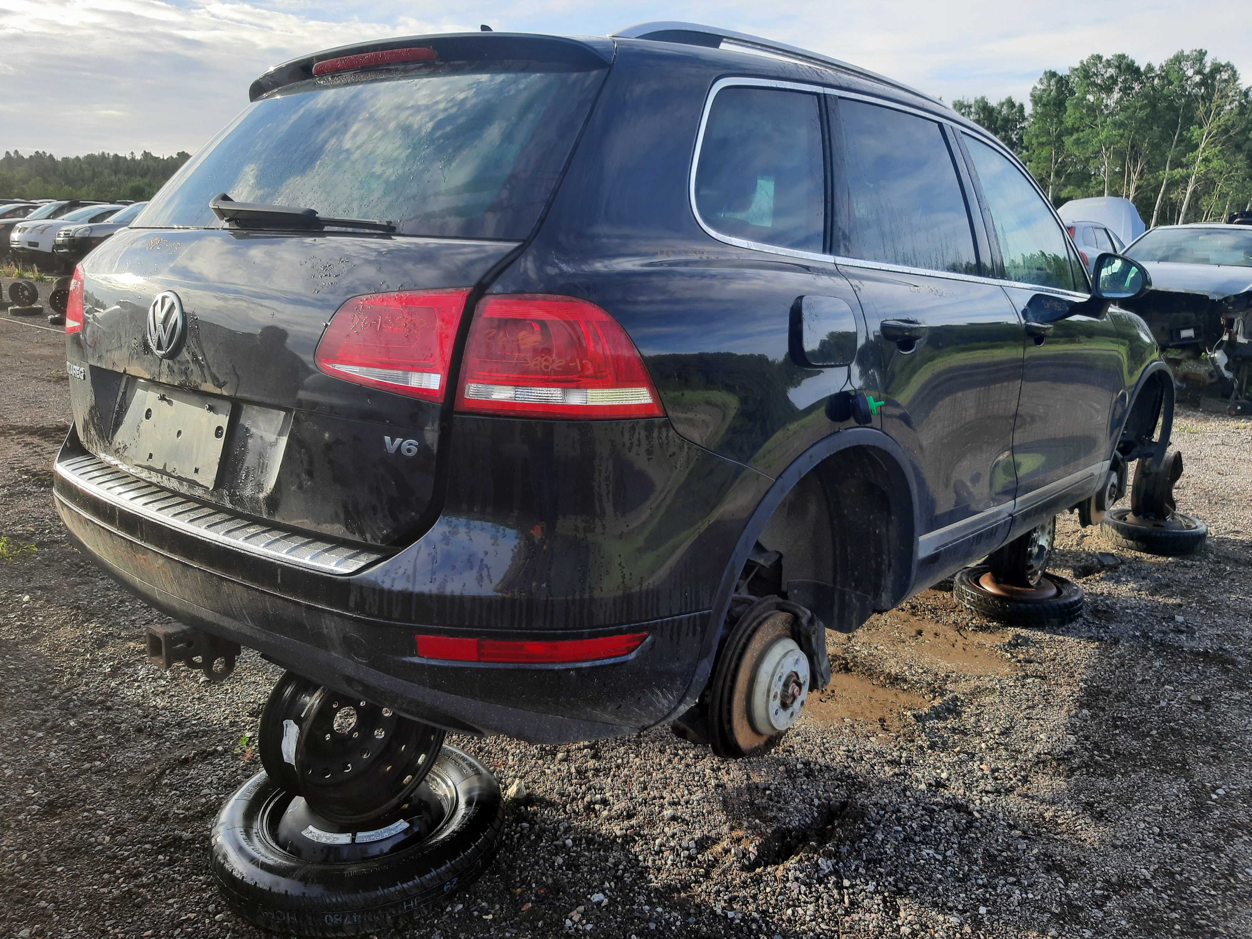 VOLKSWAGEN TOUAREG 2013