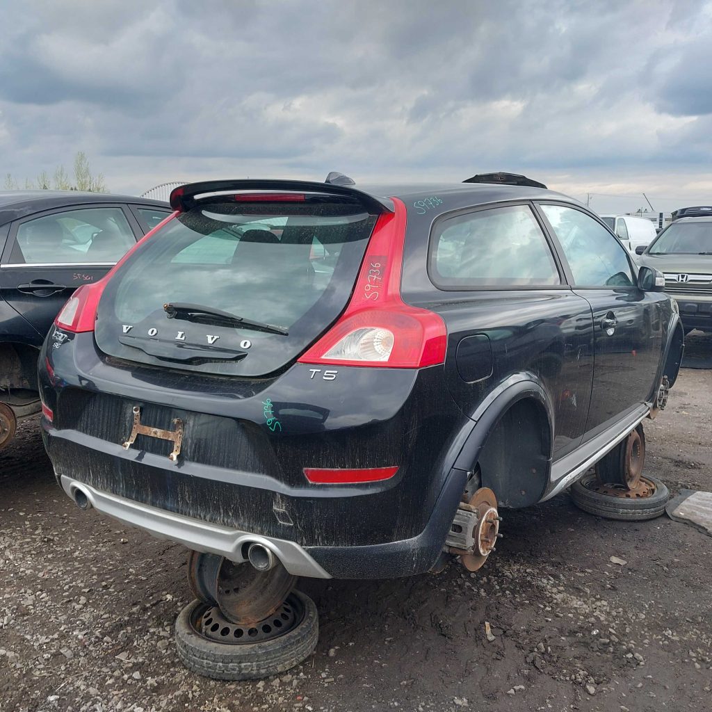 VOLVO C30 2011