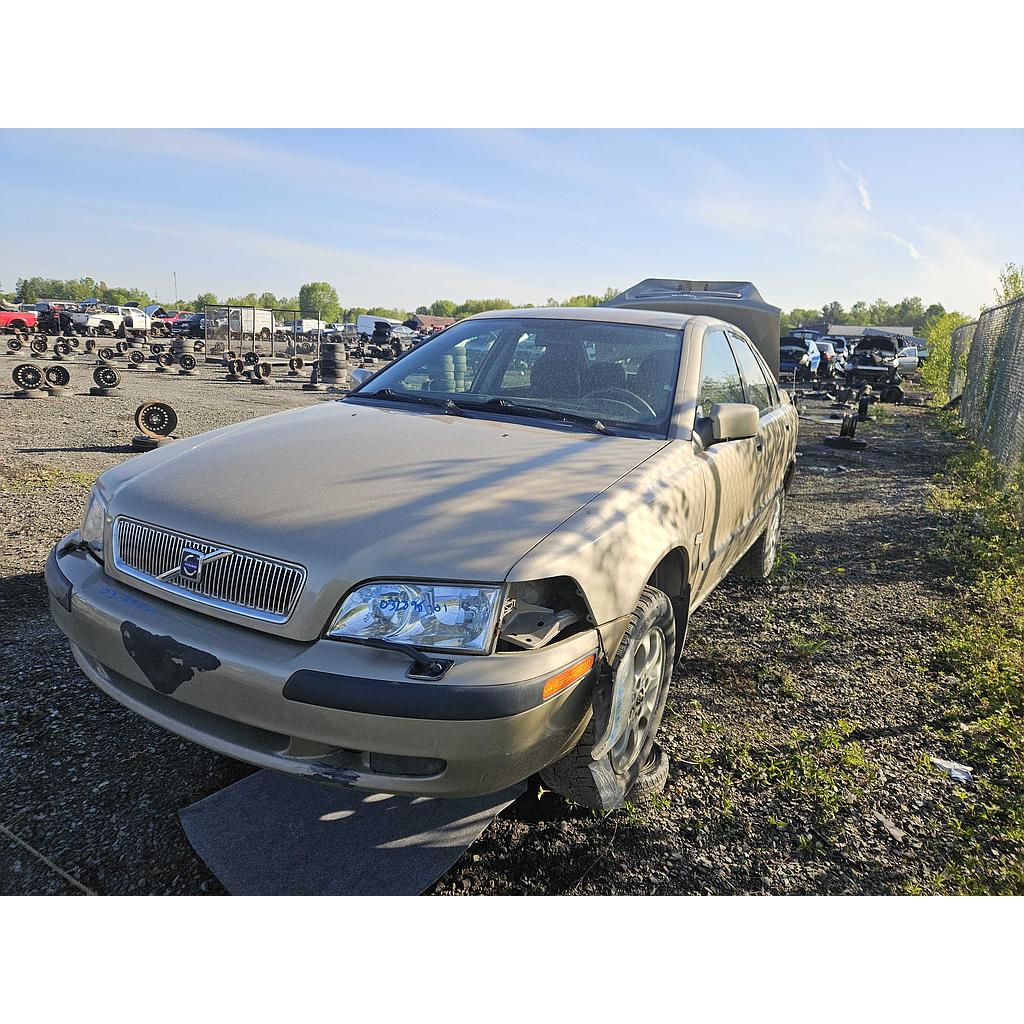VOLVO S40 2001