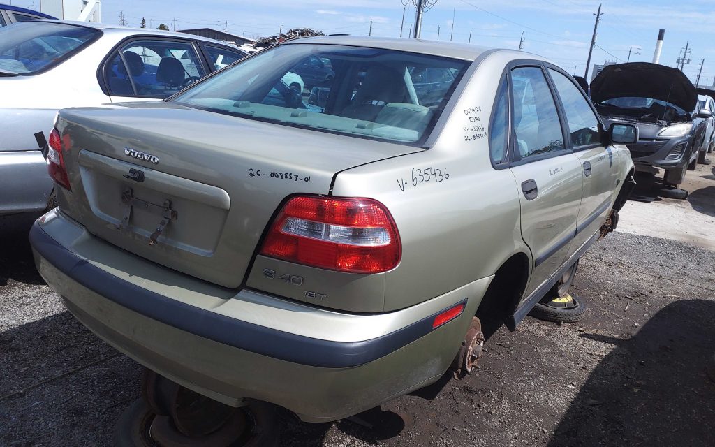 VOLVO S40 2001