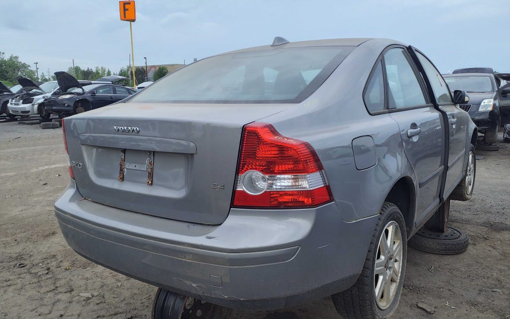 VOLVO S40 2005