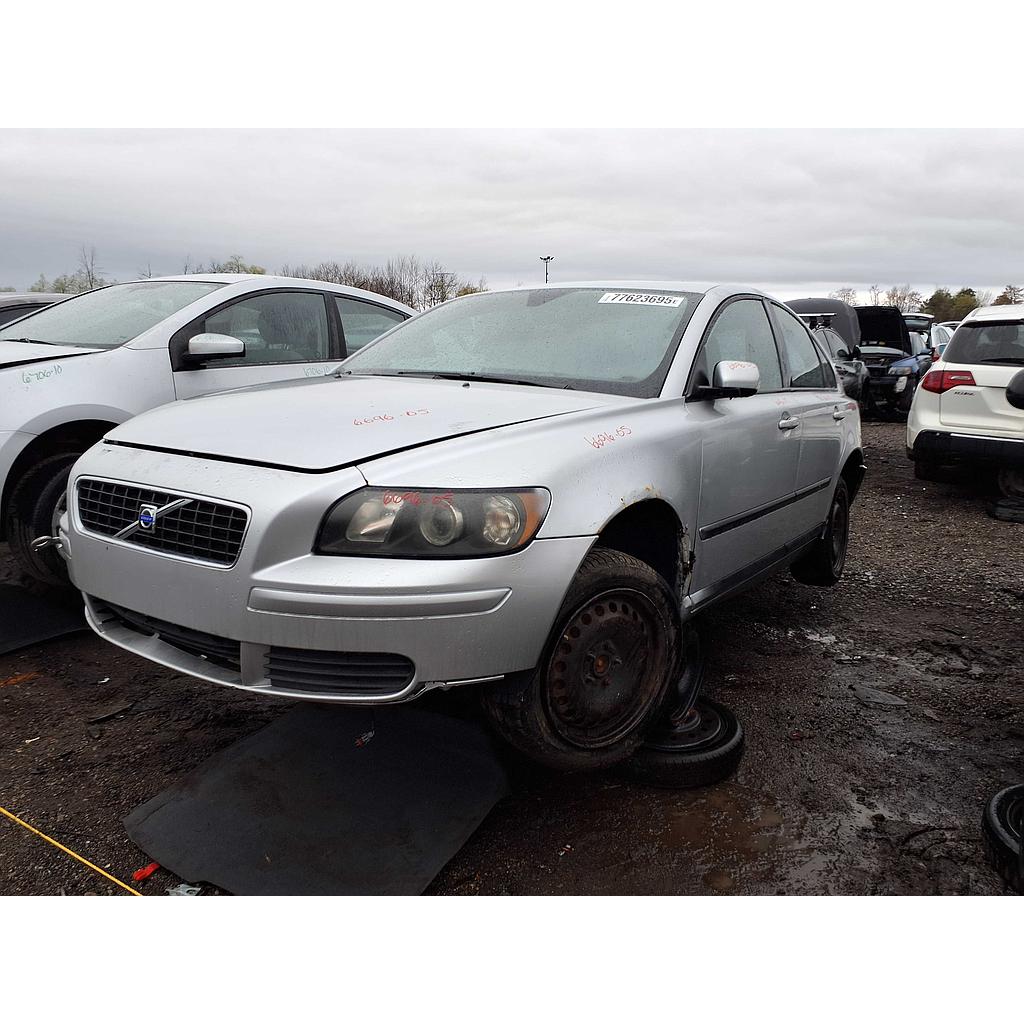 VOLVO S40 2005