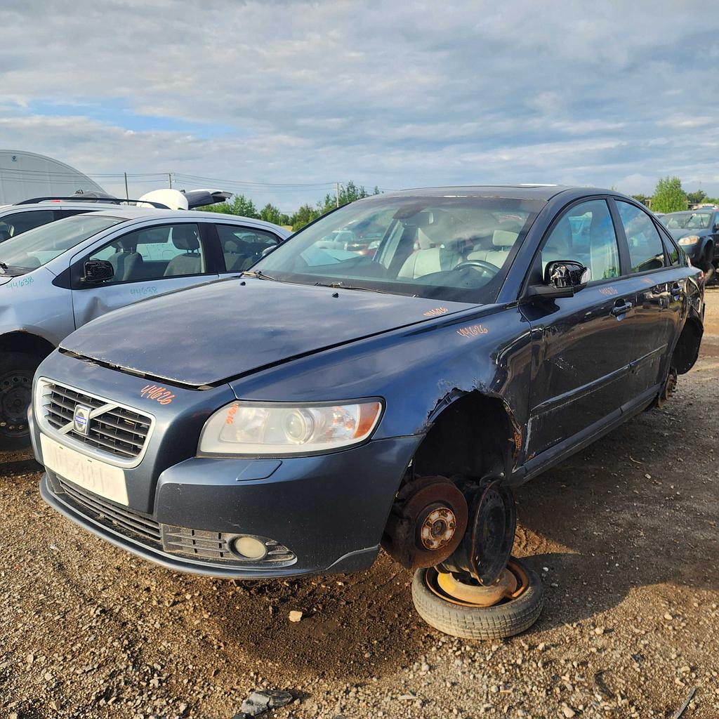 VOLVO S40 2010