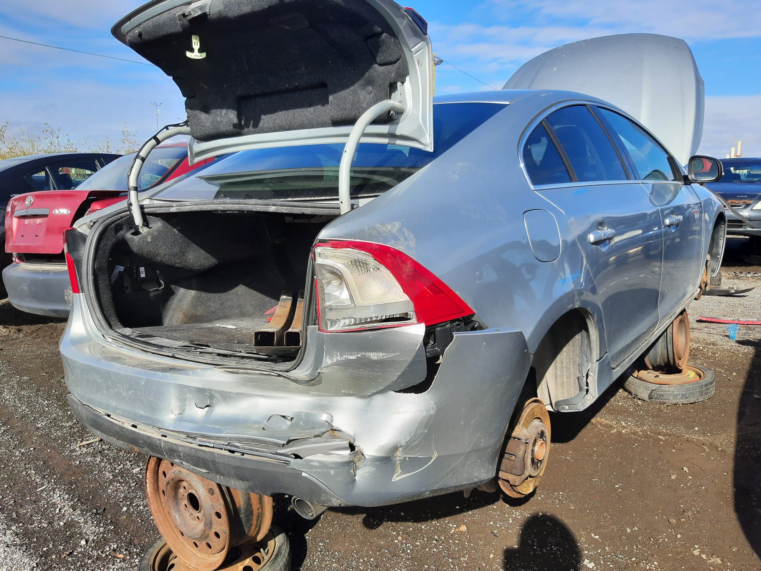 VOLVO S60 2012