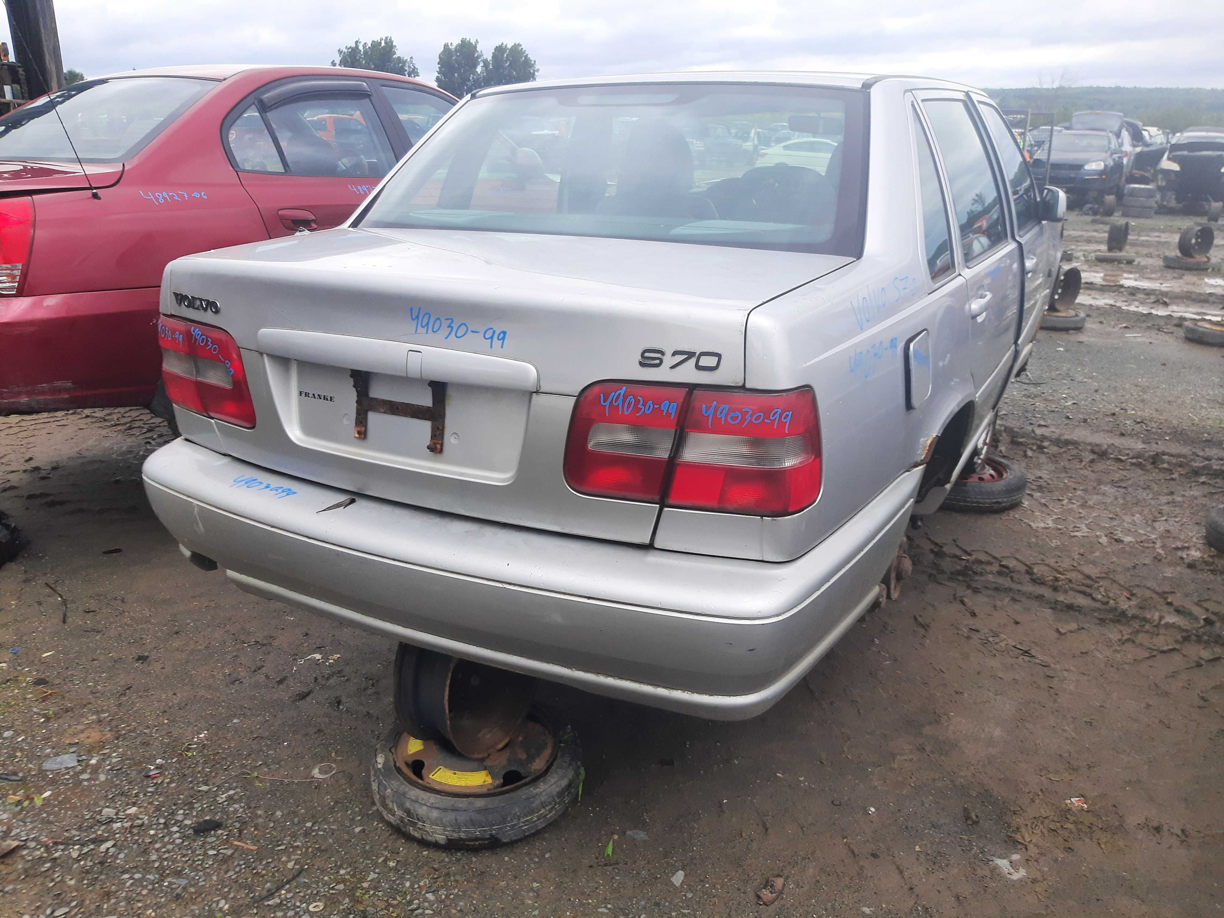 VOLVO S70 1999