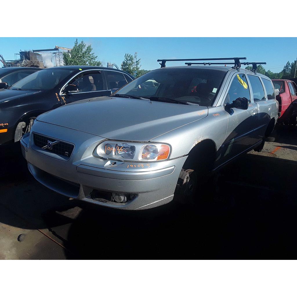VOLVO V70 2006