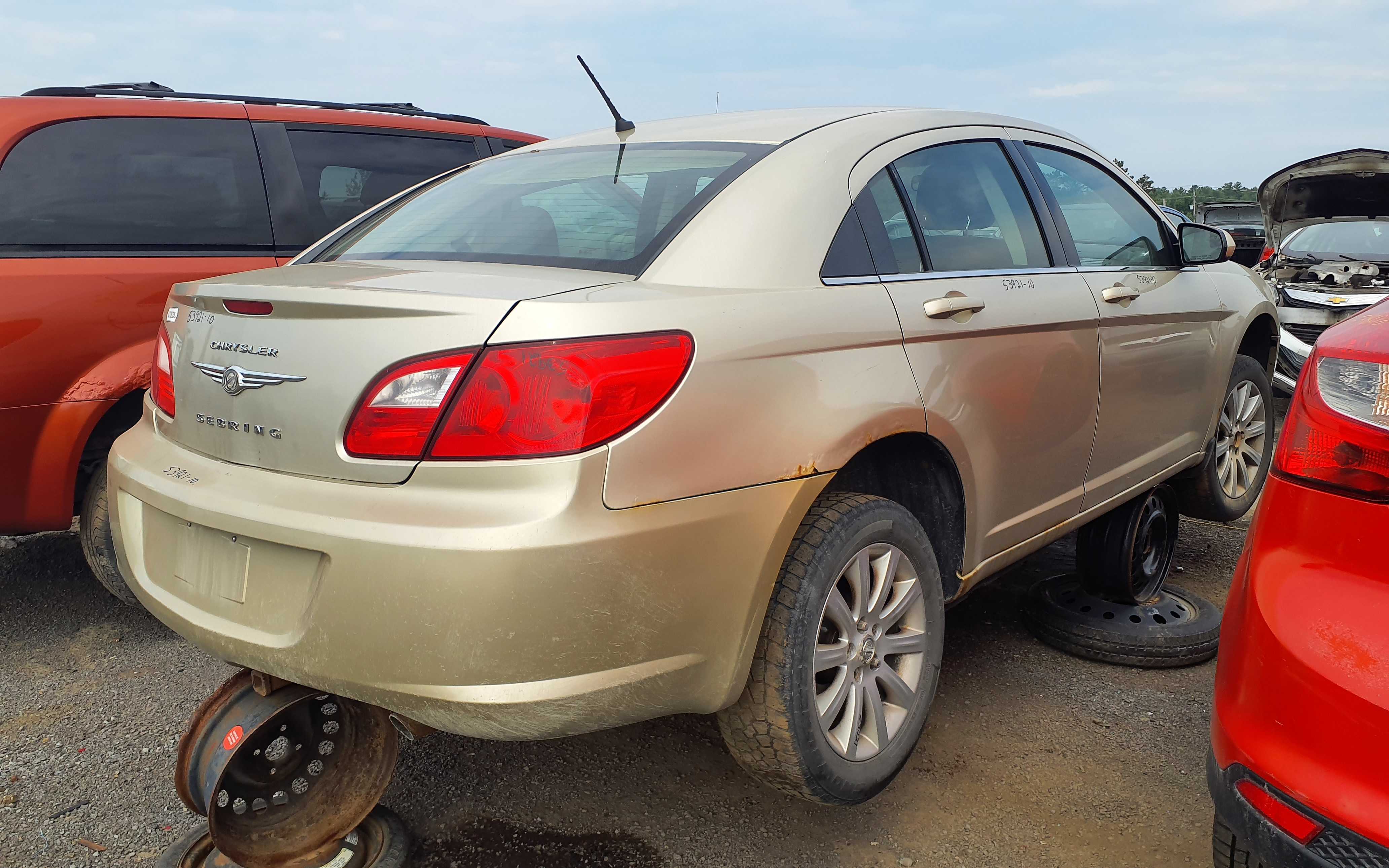 CHRYSLER SEBRING 2010