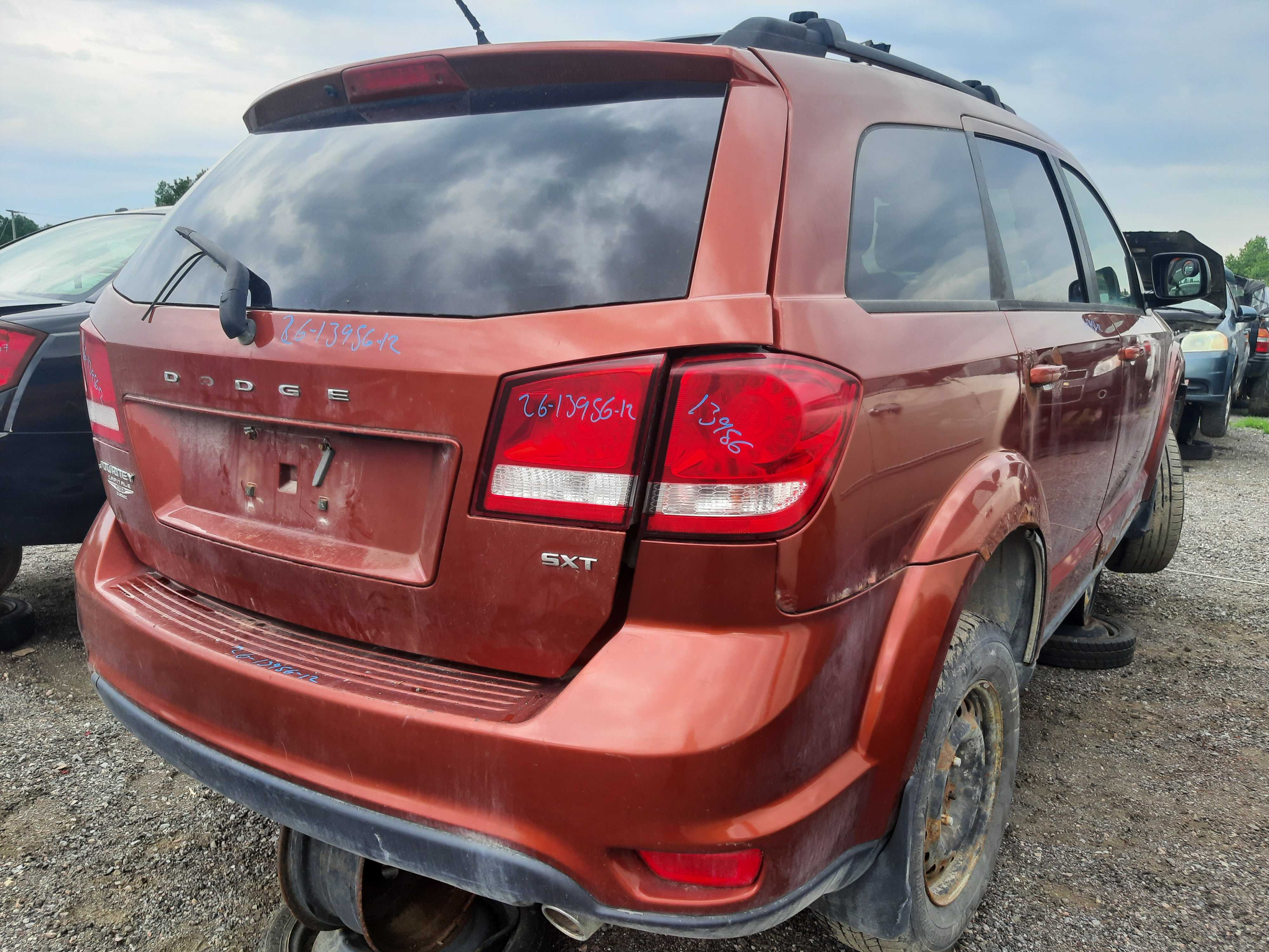 DODGE JOURNEY 2012