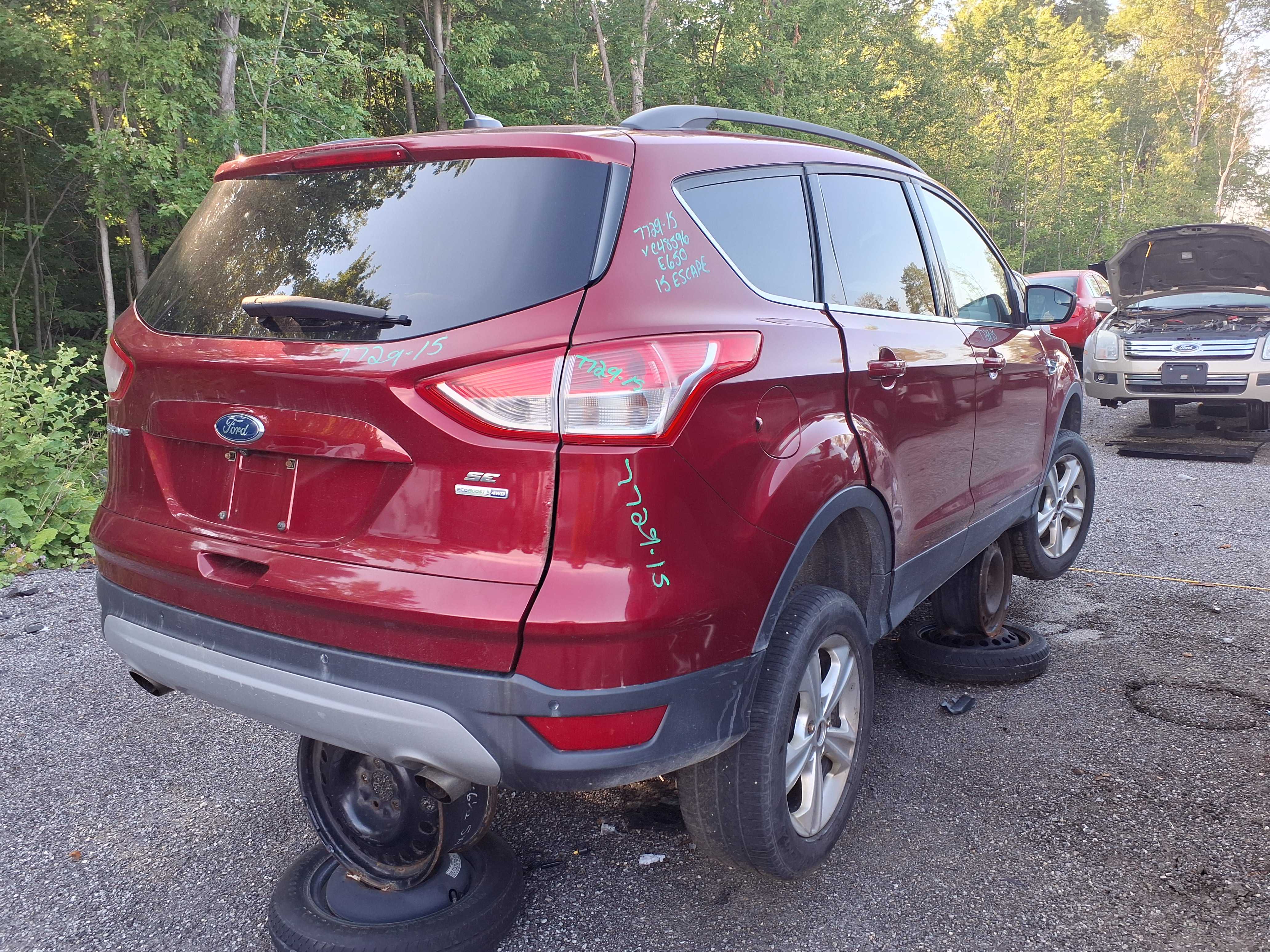 FORD ESCAPE 2015