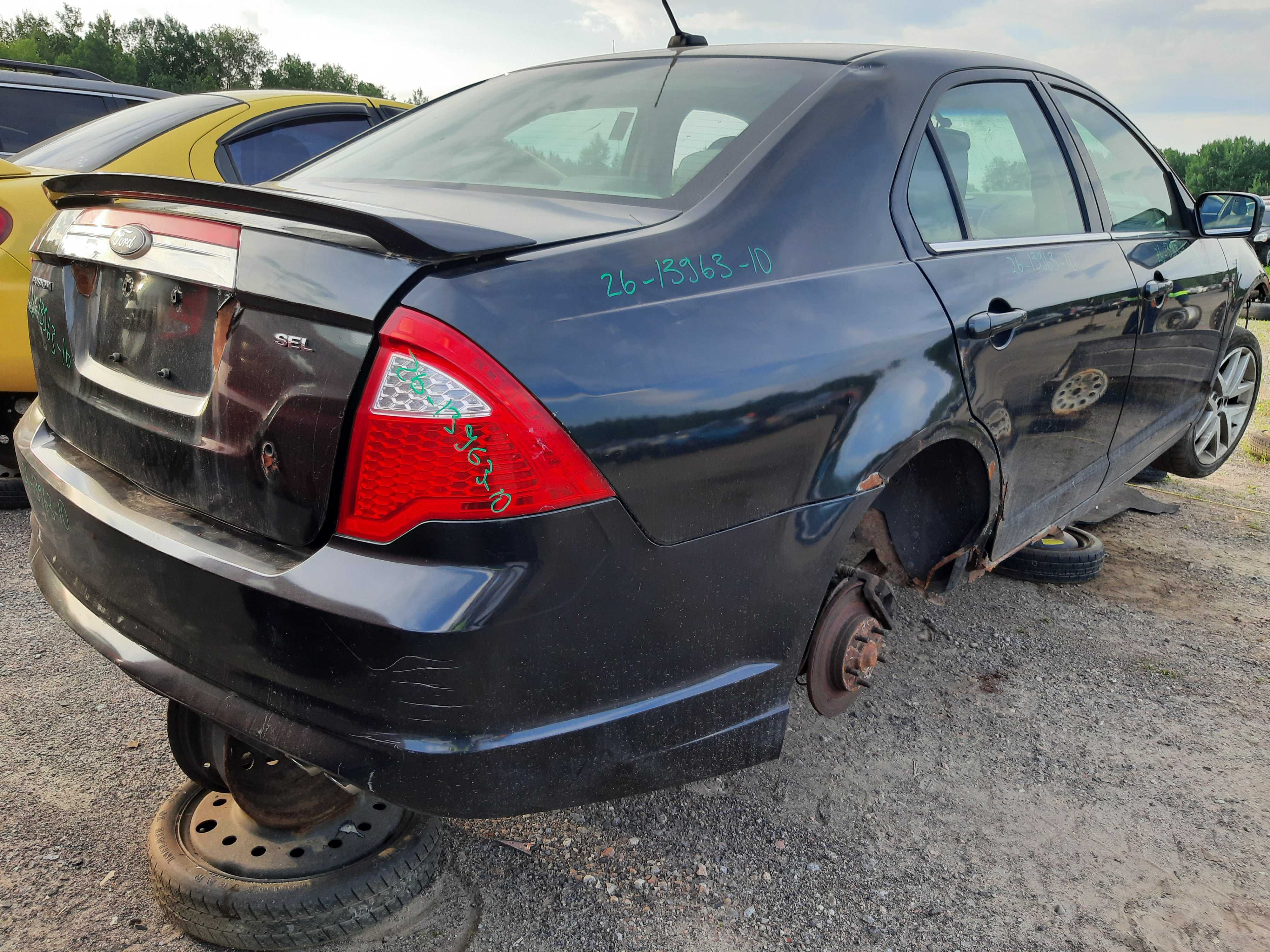 FORD FUSION 2010