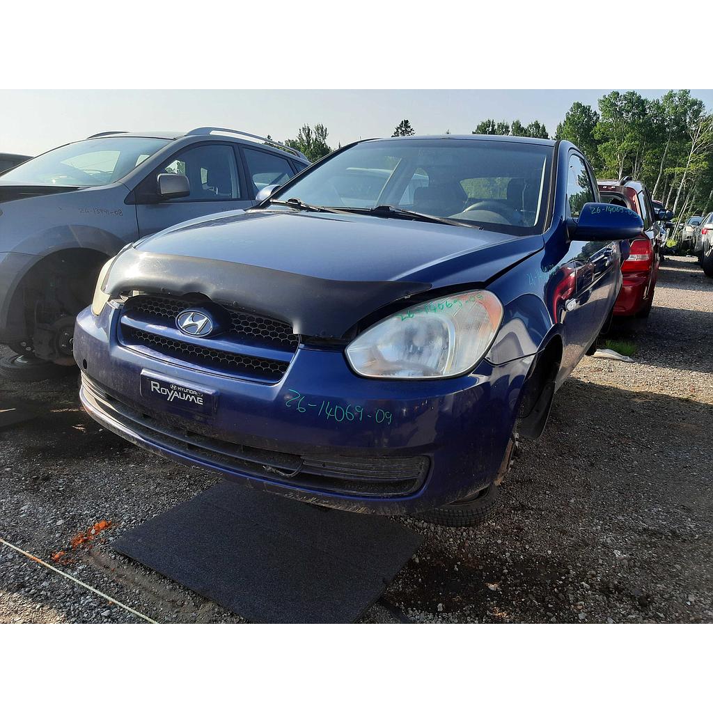 HYUNDAI ACCENT 2009