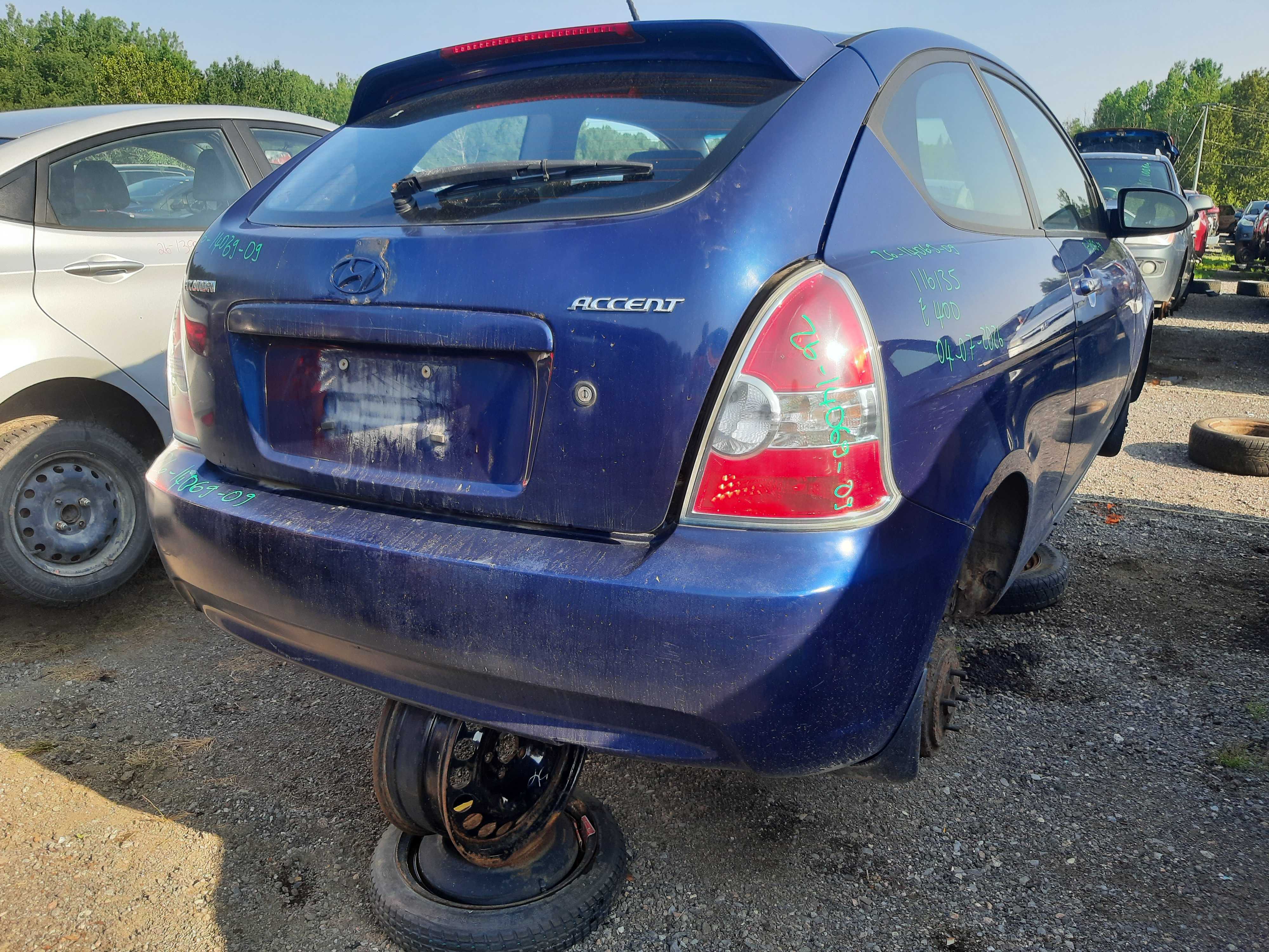 HYUNDAI ACCENT 2009