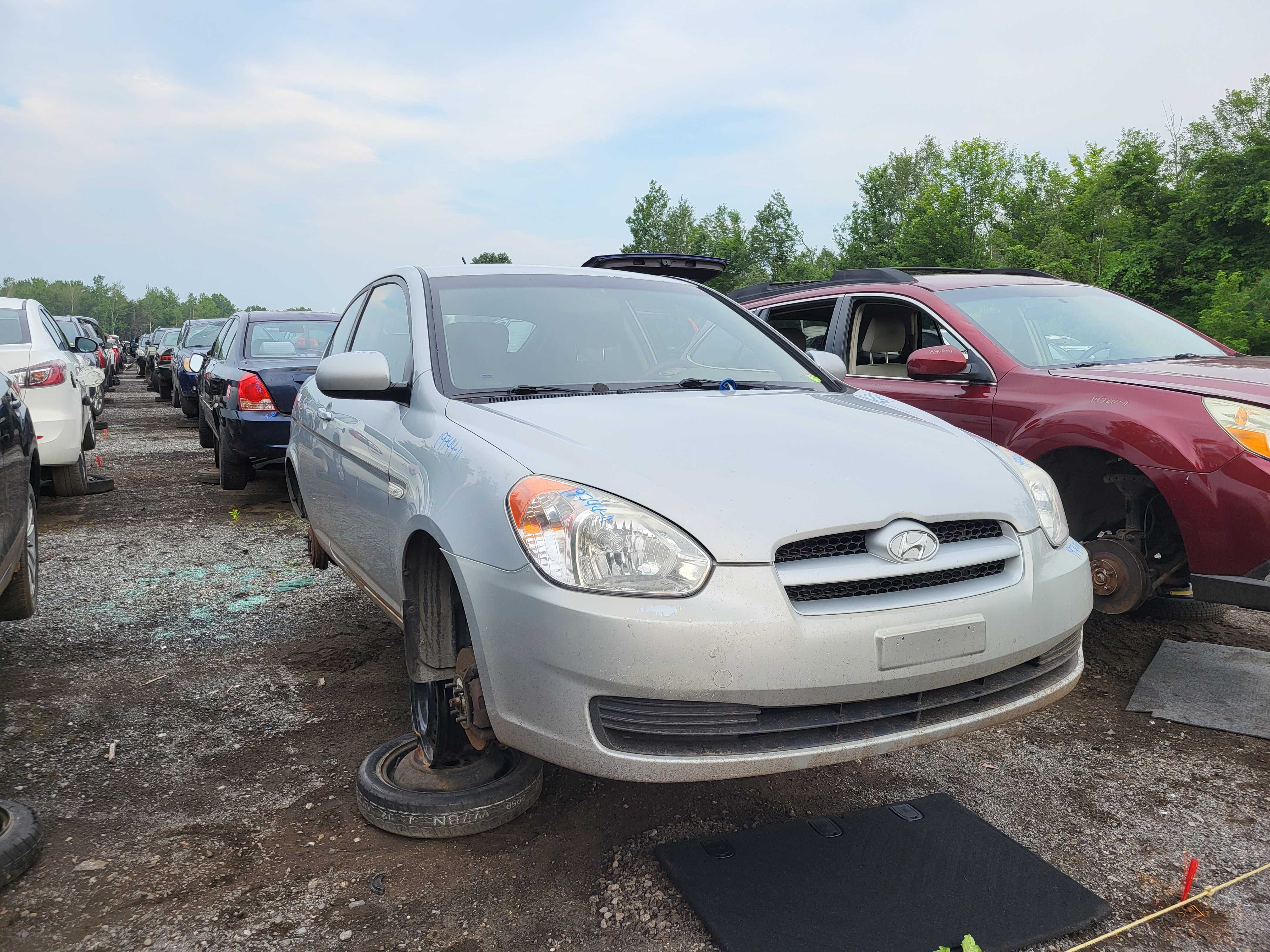 HYUNDAI ACCENT 2011