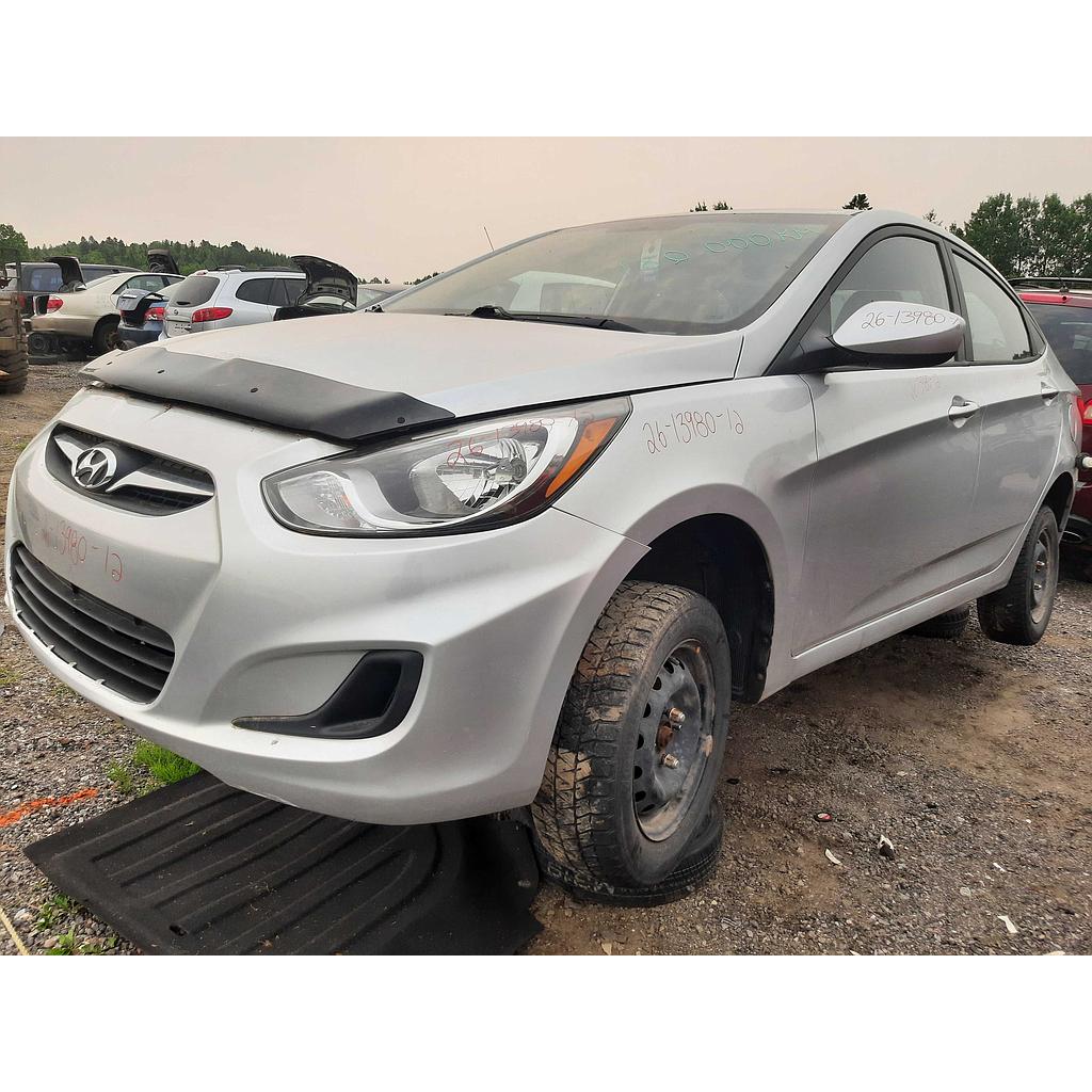 HYUNDAI ACCENT 2012