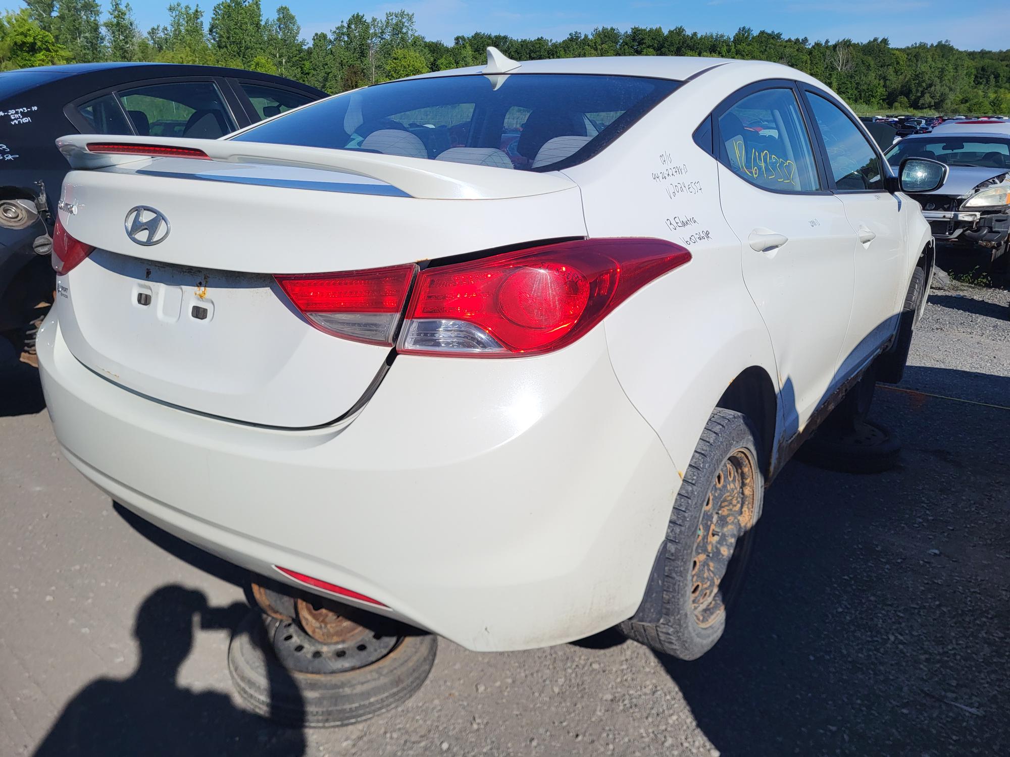 HYUNDAI ELANTRA 2013