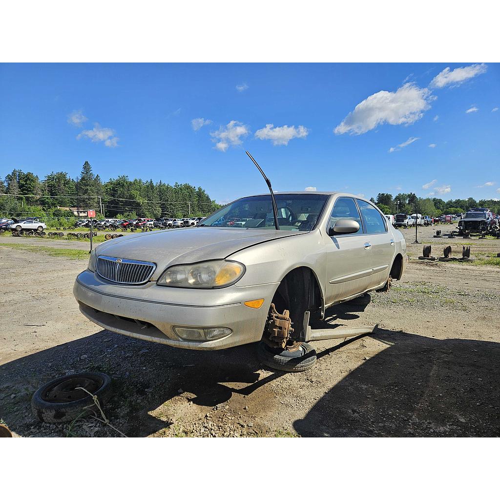 INFINITI I30 2000