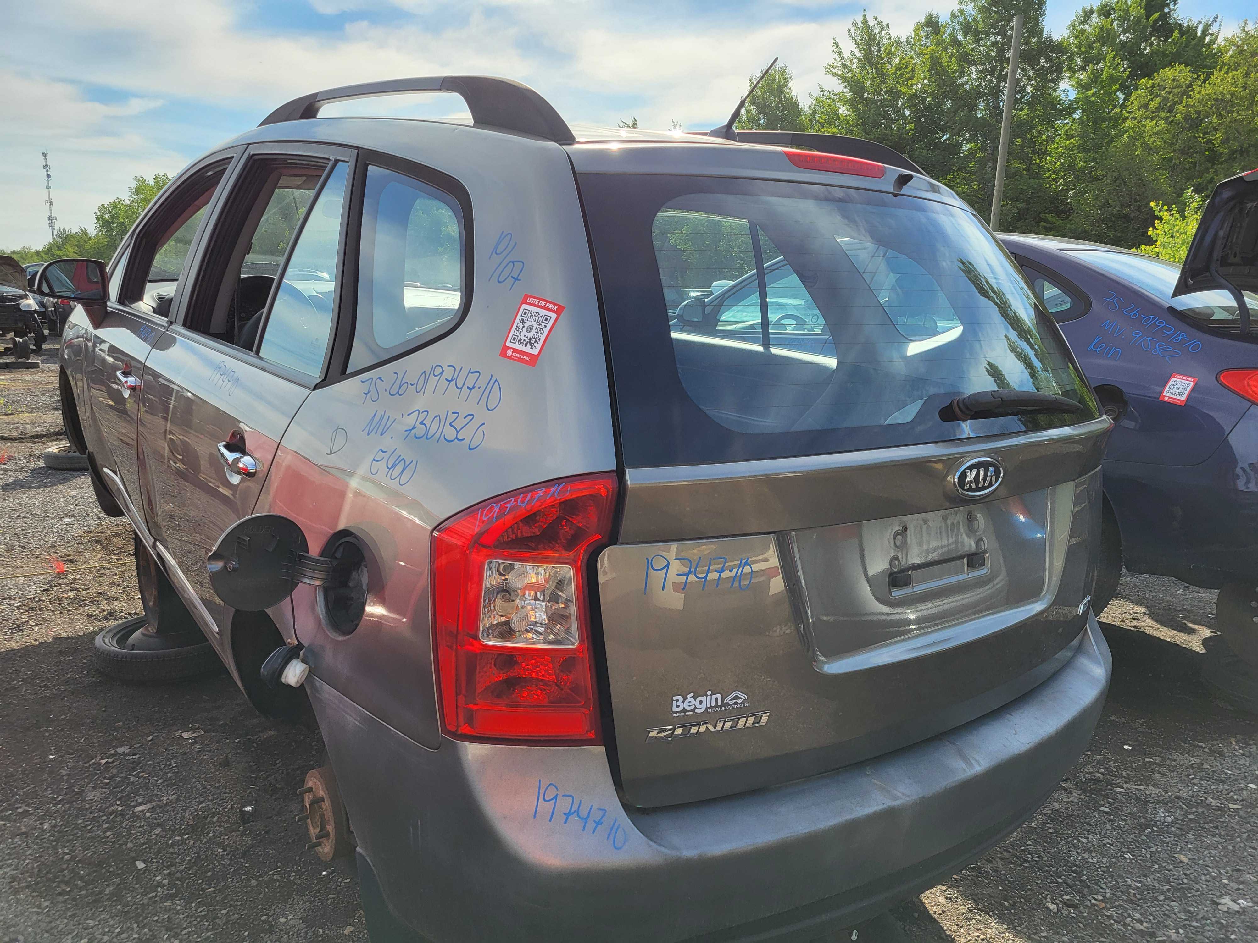 KIA RONDO 2010