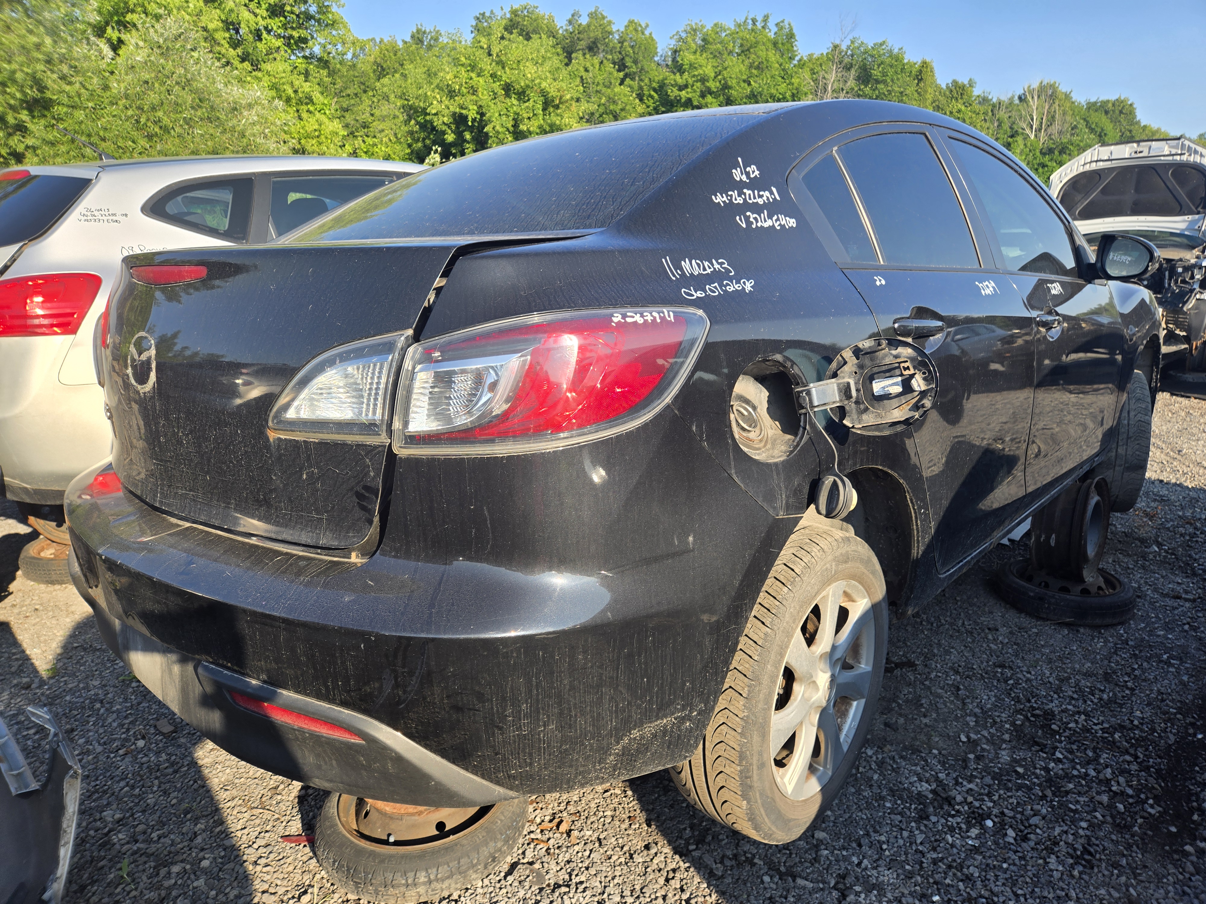 MAZDA MAZDA3 2011