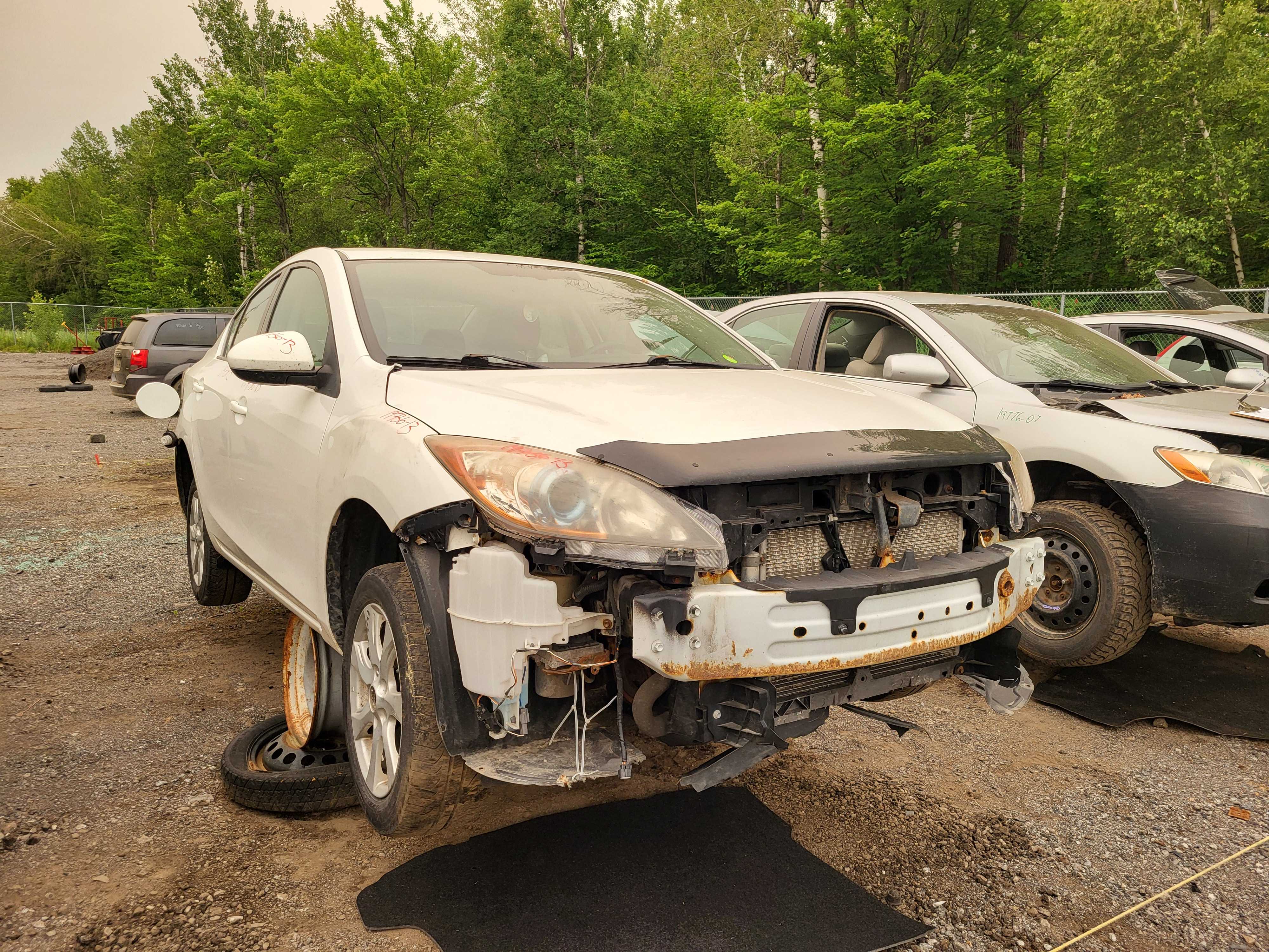MAZDA MAZDA3 2013
