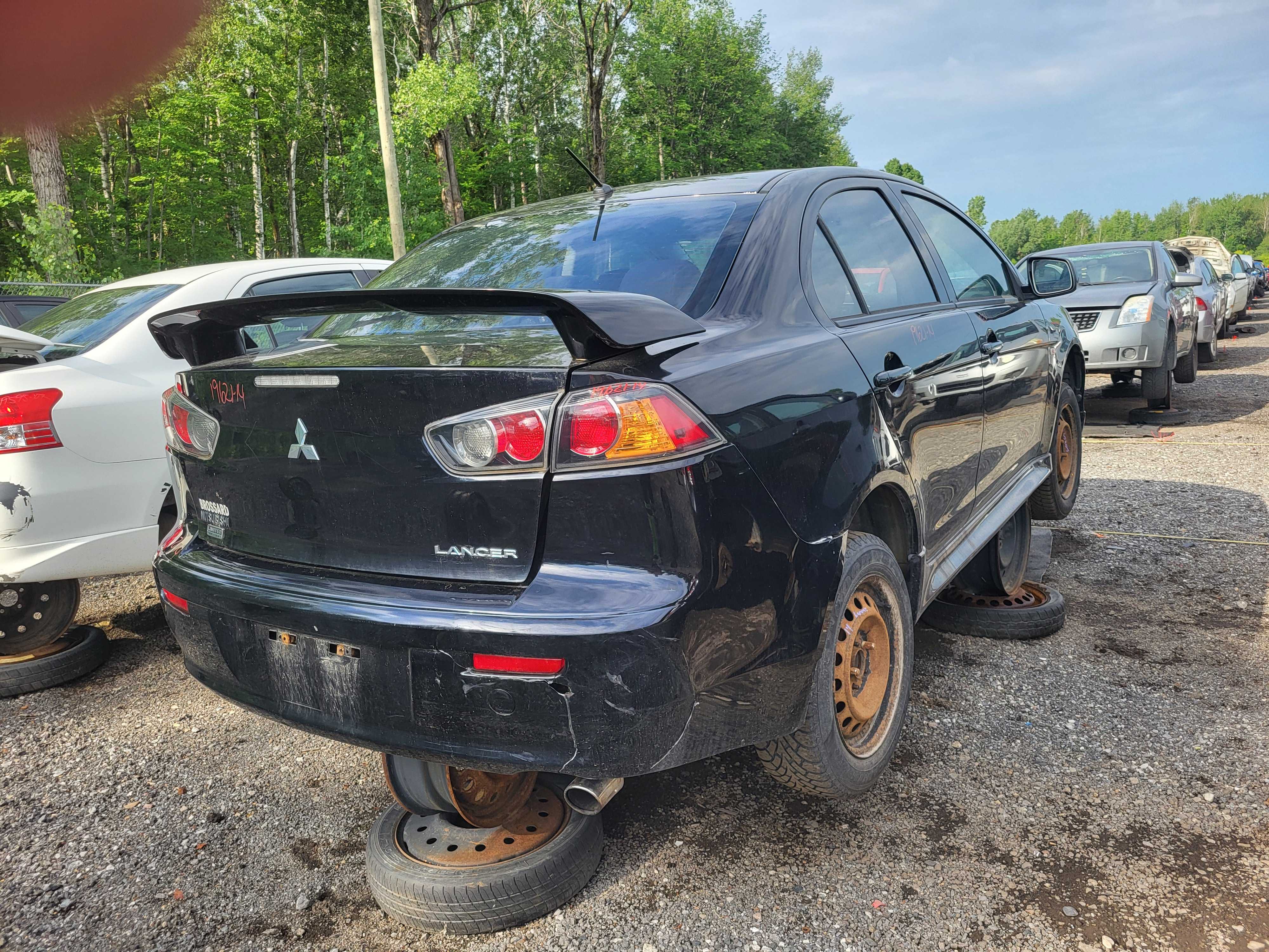 MITSUBISHI LANCER 2014