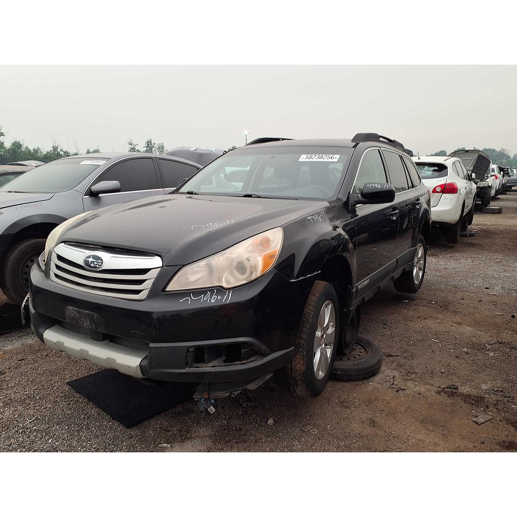 SUBARU OUTBACK 2011