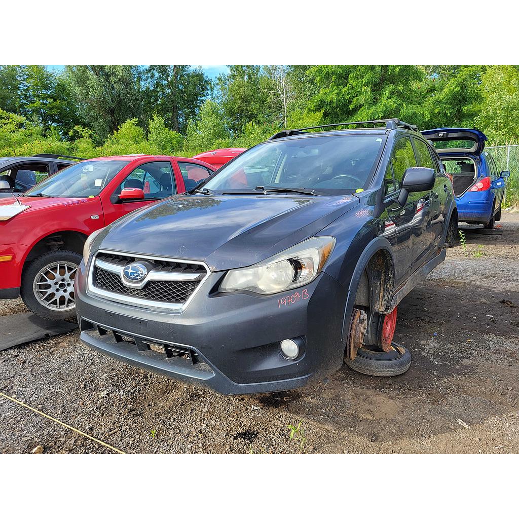 SUBARU XV CROSSTREK 2013