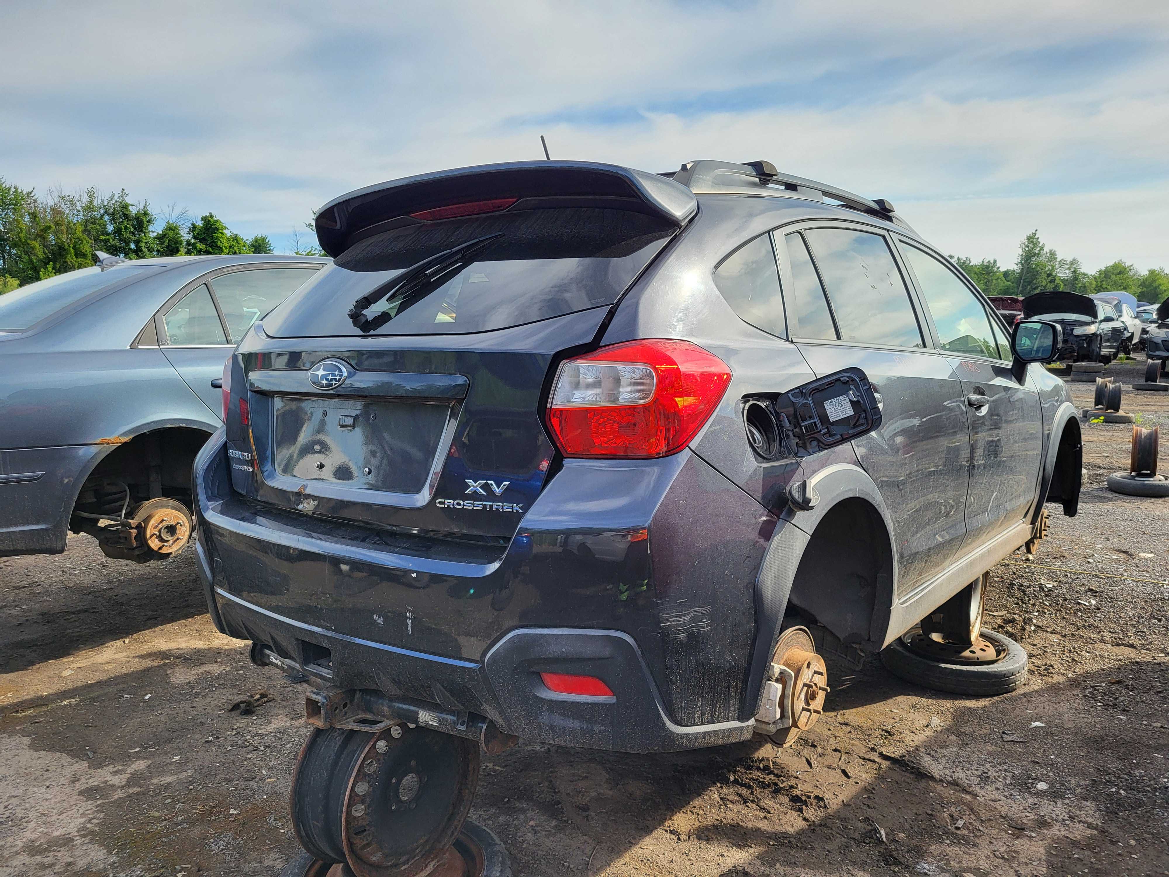 SUBARU XV CROSSTREK 2013