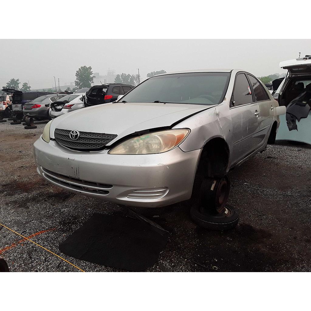 TOYOTA CAMRY 2003
