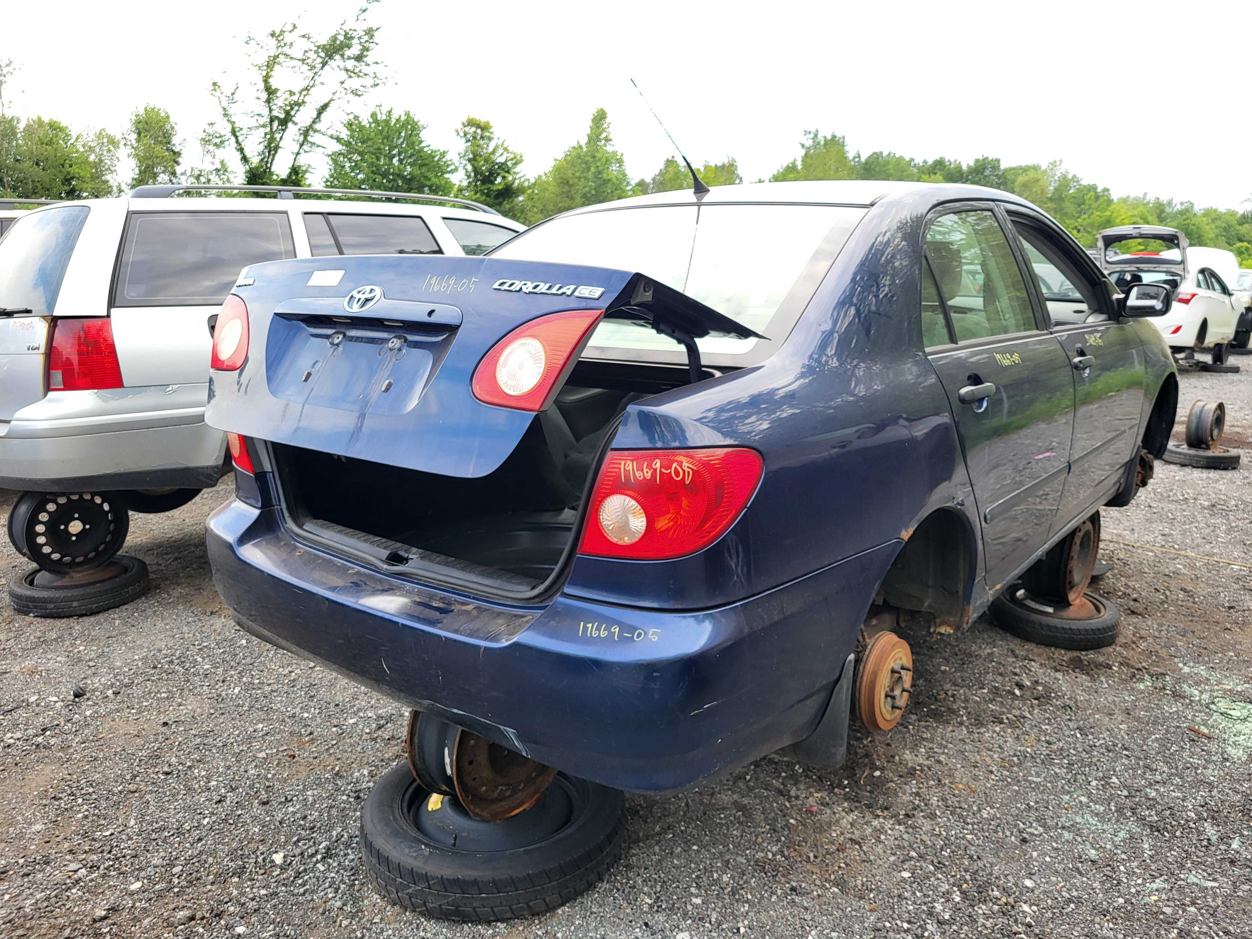 TOYOTA COROLLA 2005