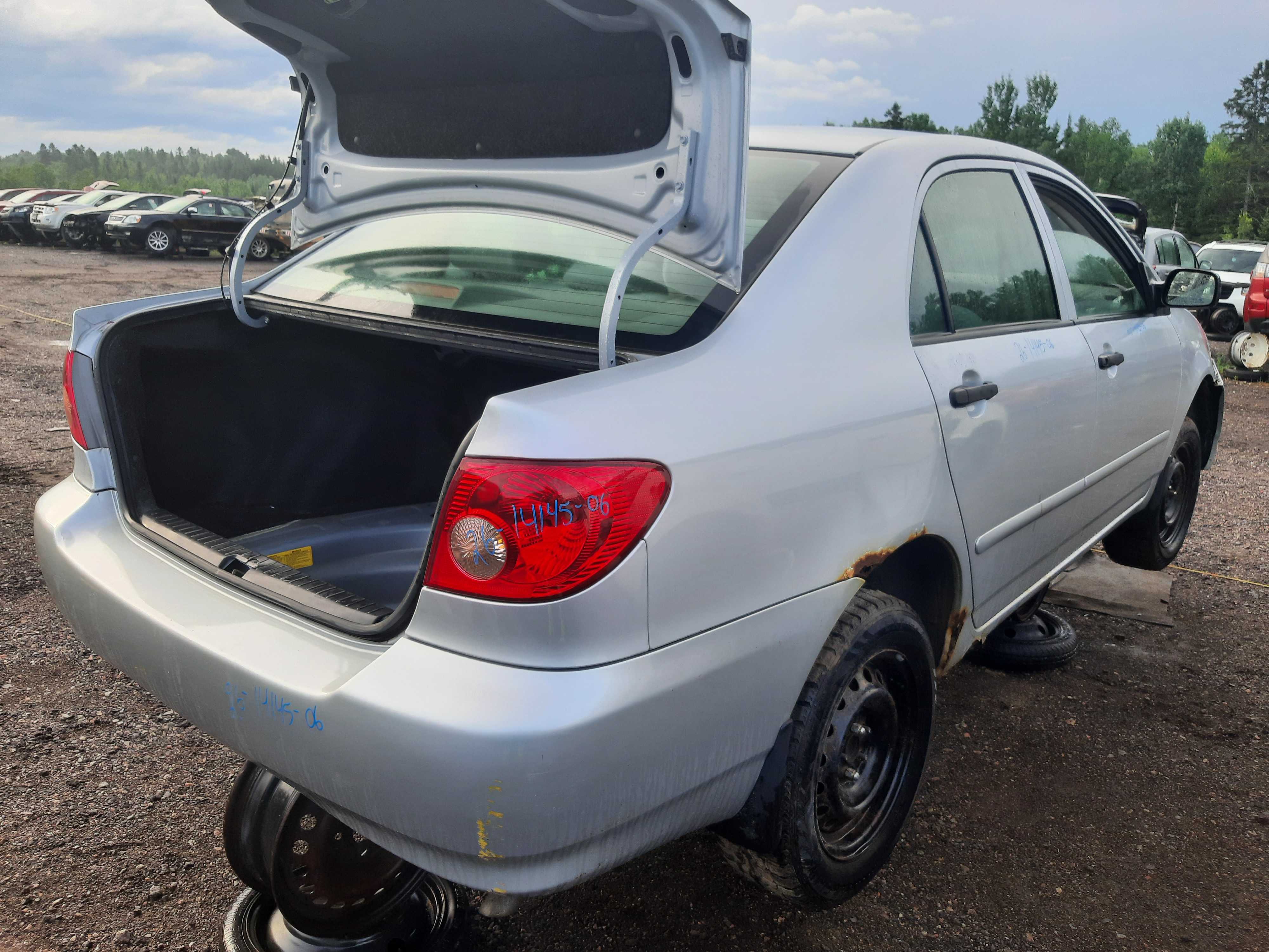 TOYOTA COROLLA 2006