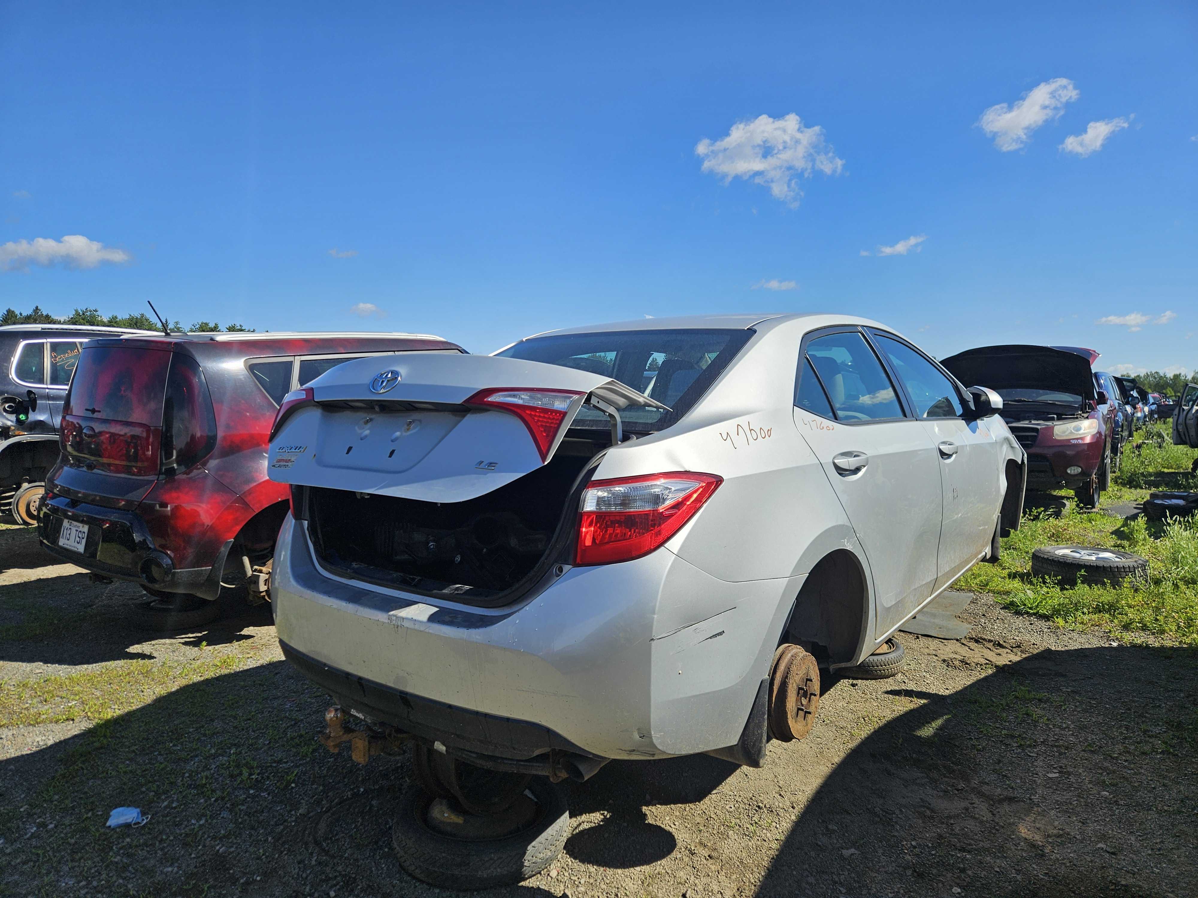 TOYOTA COROLLA 2016