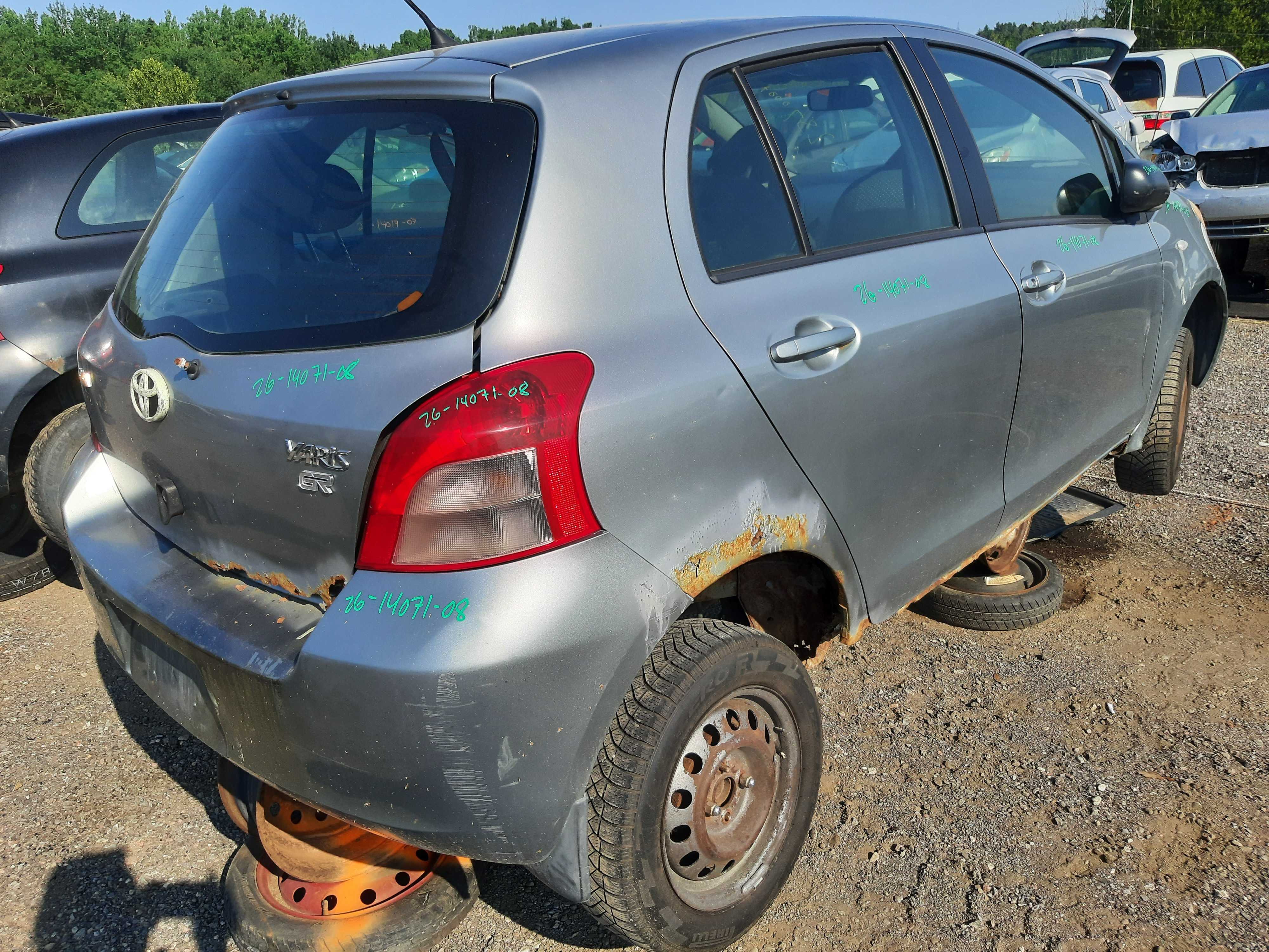 TOYOTA YARIS 2008