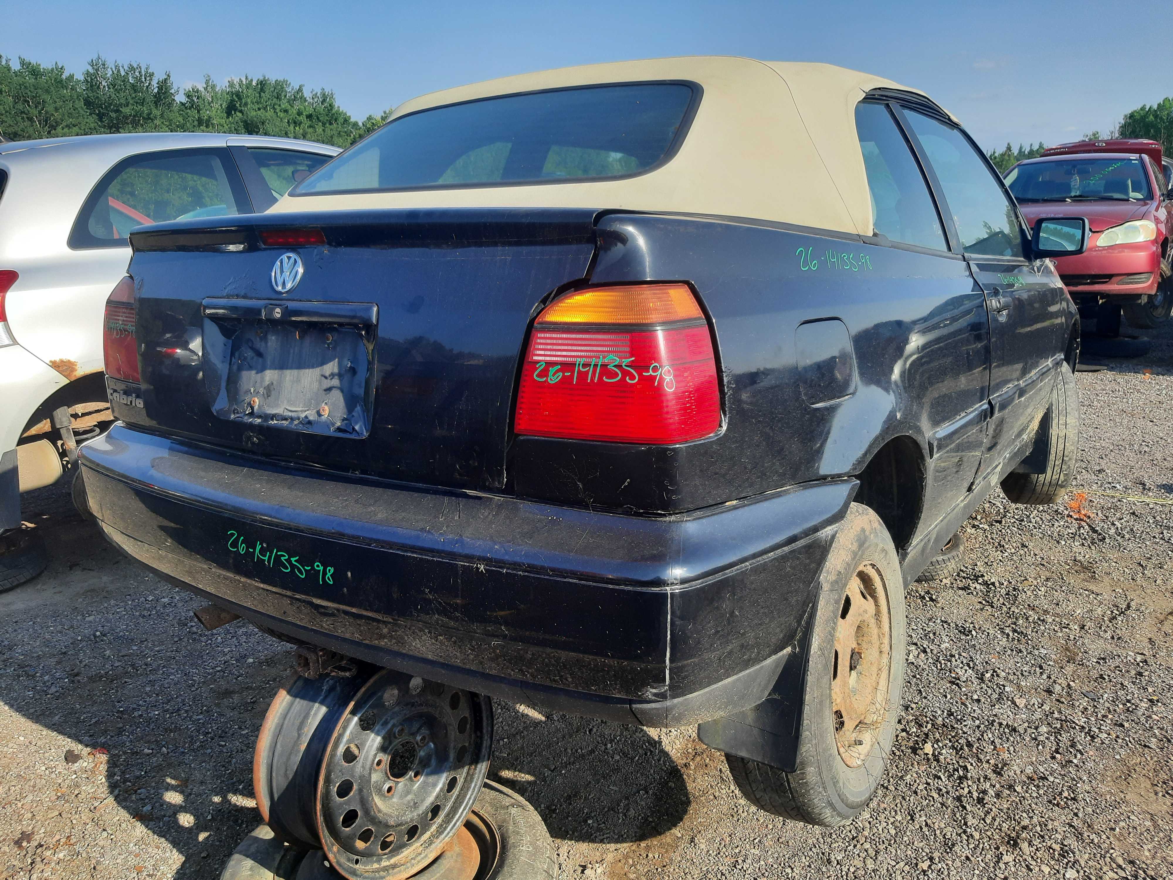 VOLKSWAGEN CABRIO 1998