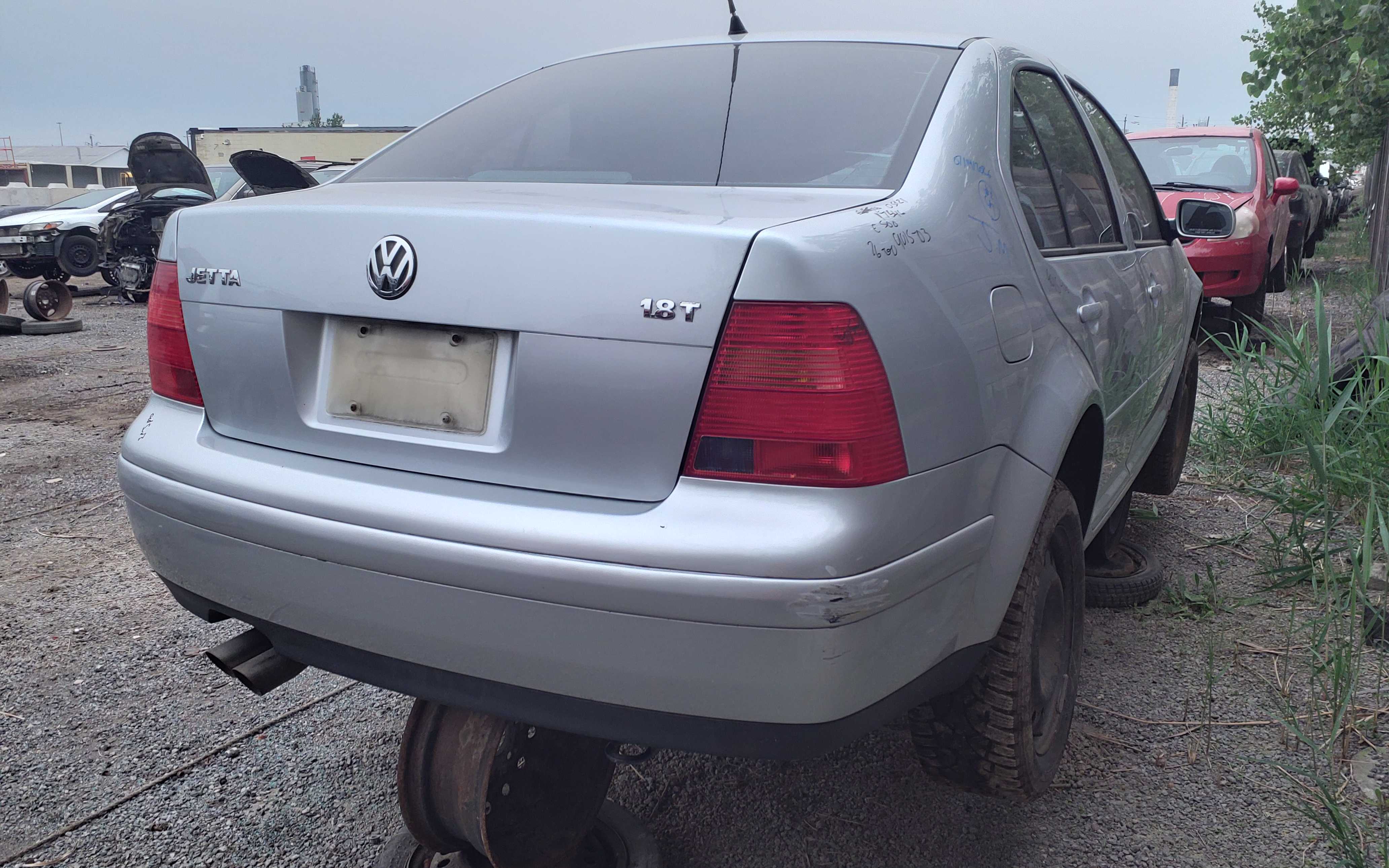 VOLKSWAGEN JETTA 2003