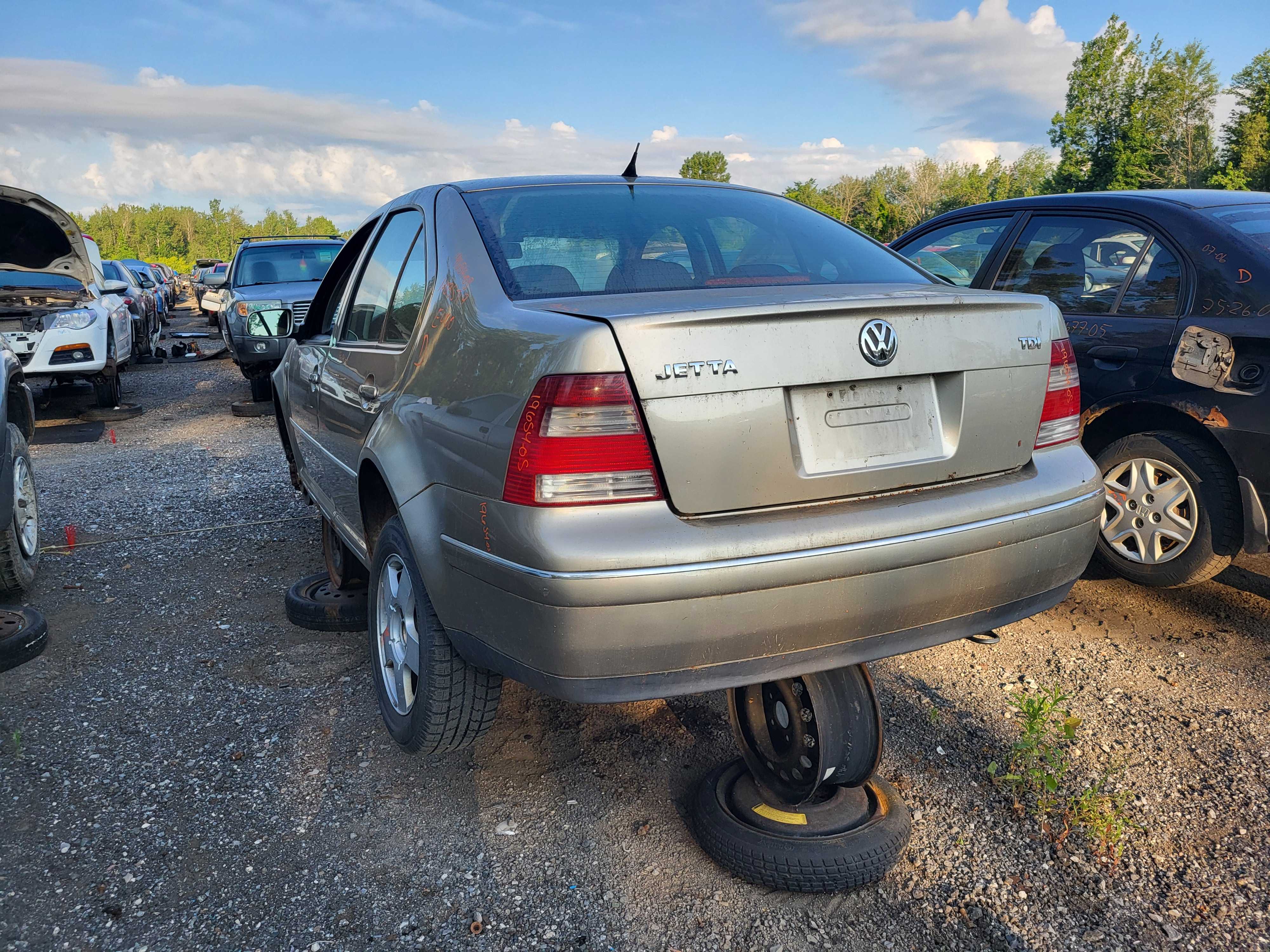 VOLKSWAGEN JETTA 2005