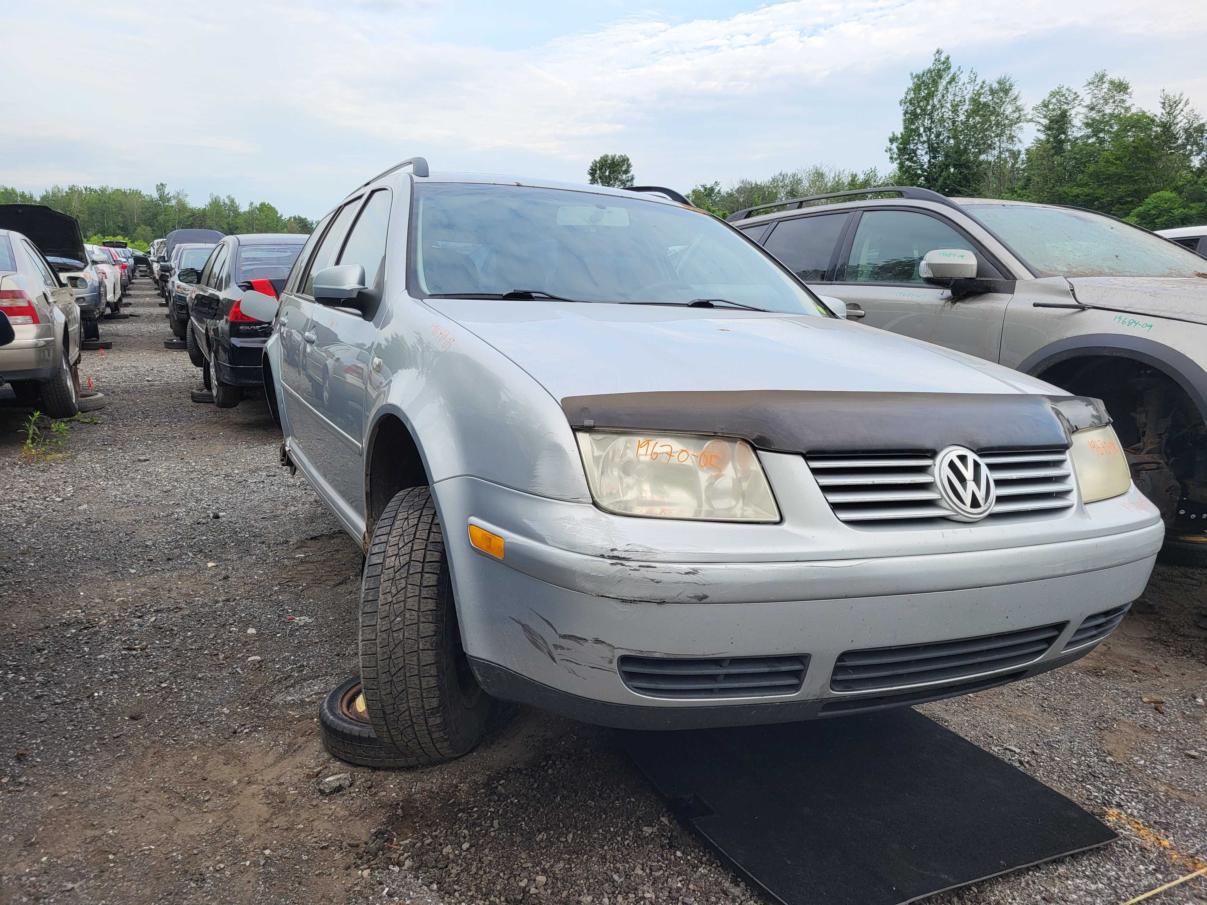 VOLKSWAGEN JETTA 2005