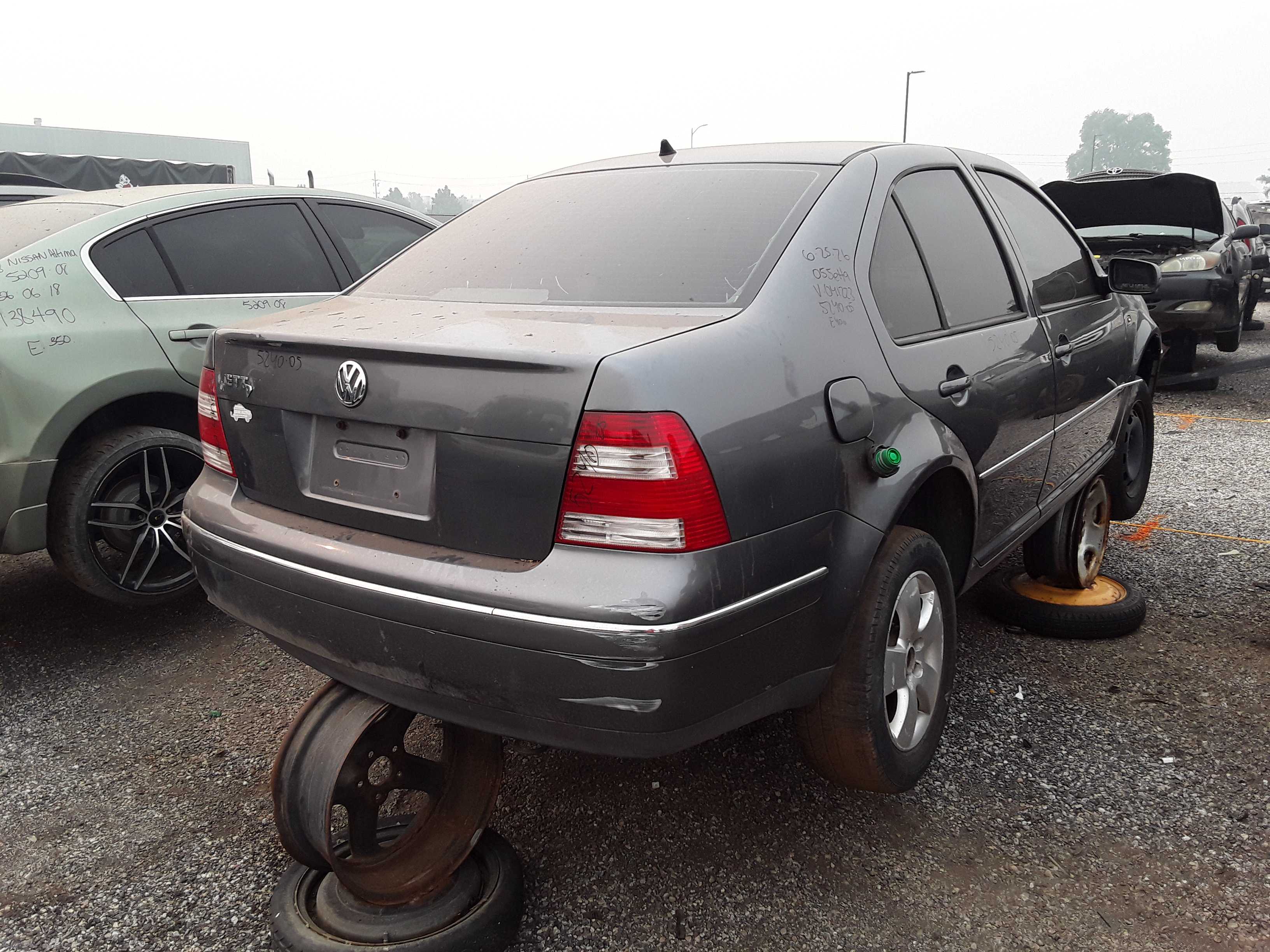 VOLKSWAGEN JETTA 2005