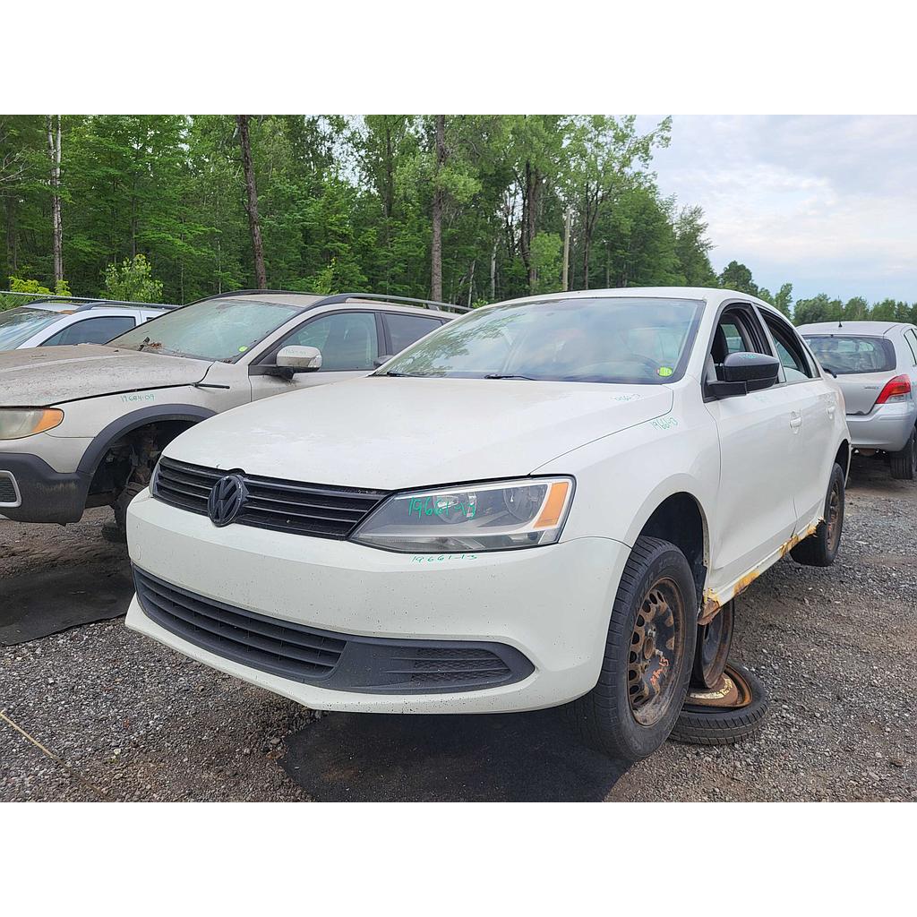 VOLKSWAGEN JETTA 2013