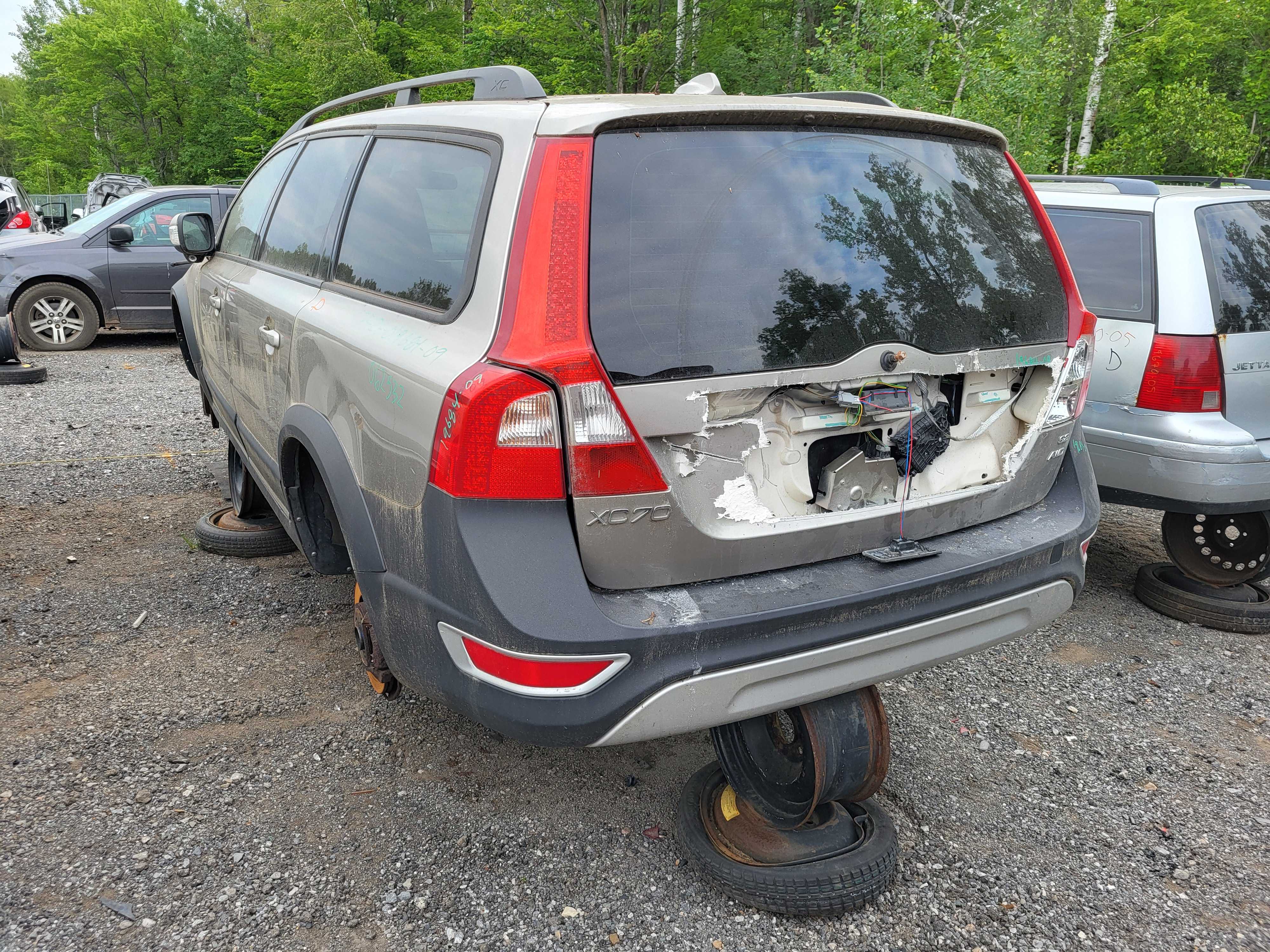VOLVO XC70 2009
