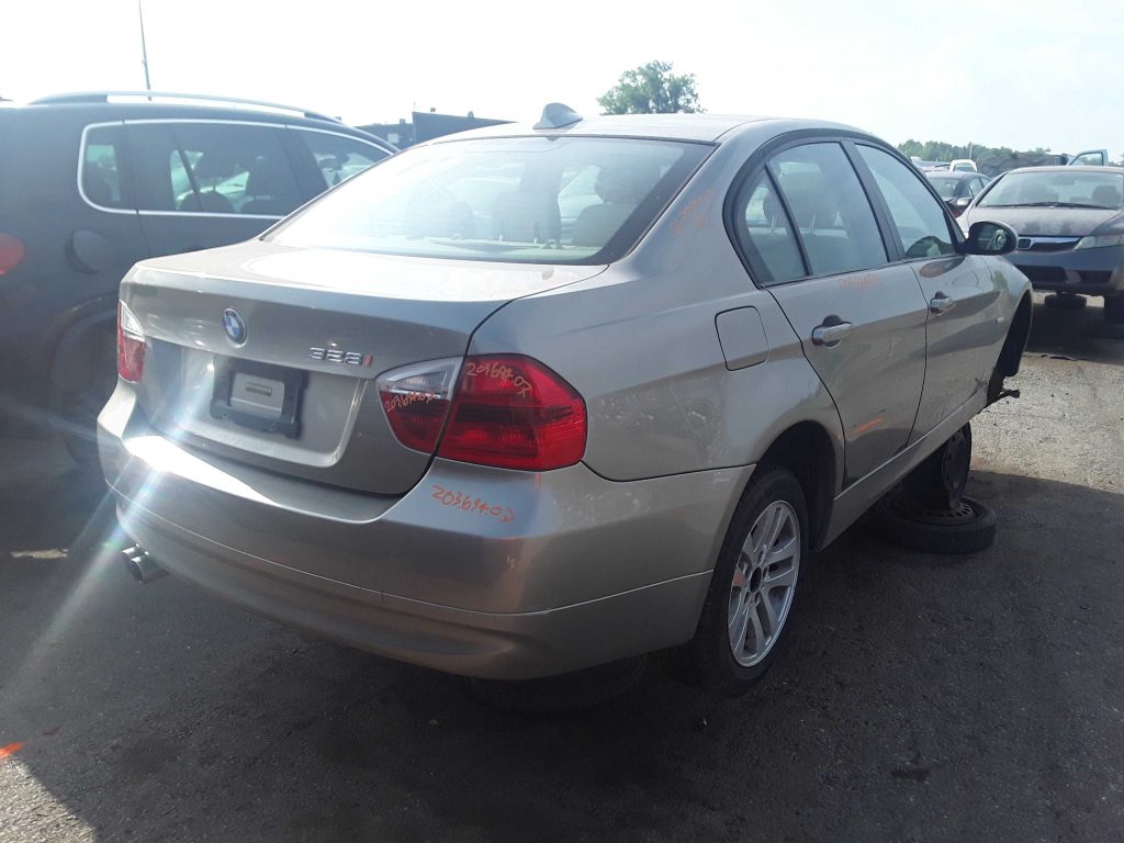 BMW 328 2007