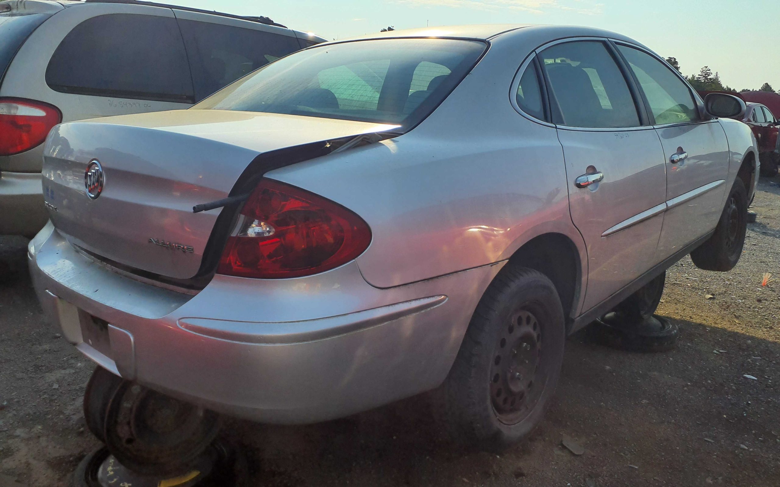 BUICK ALLURE 2005