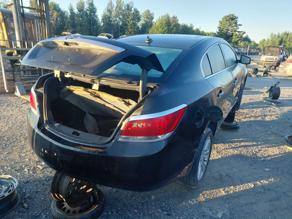 BUICK LACROSSE 2010