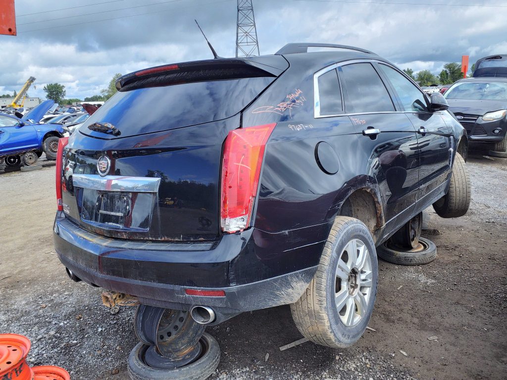 CADILLAC SRX 2011
